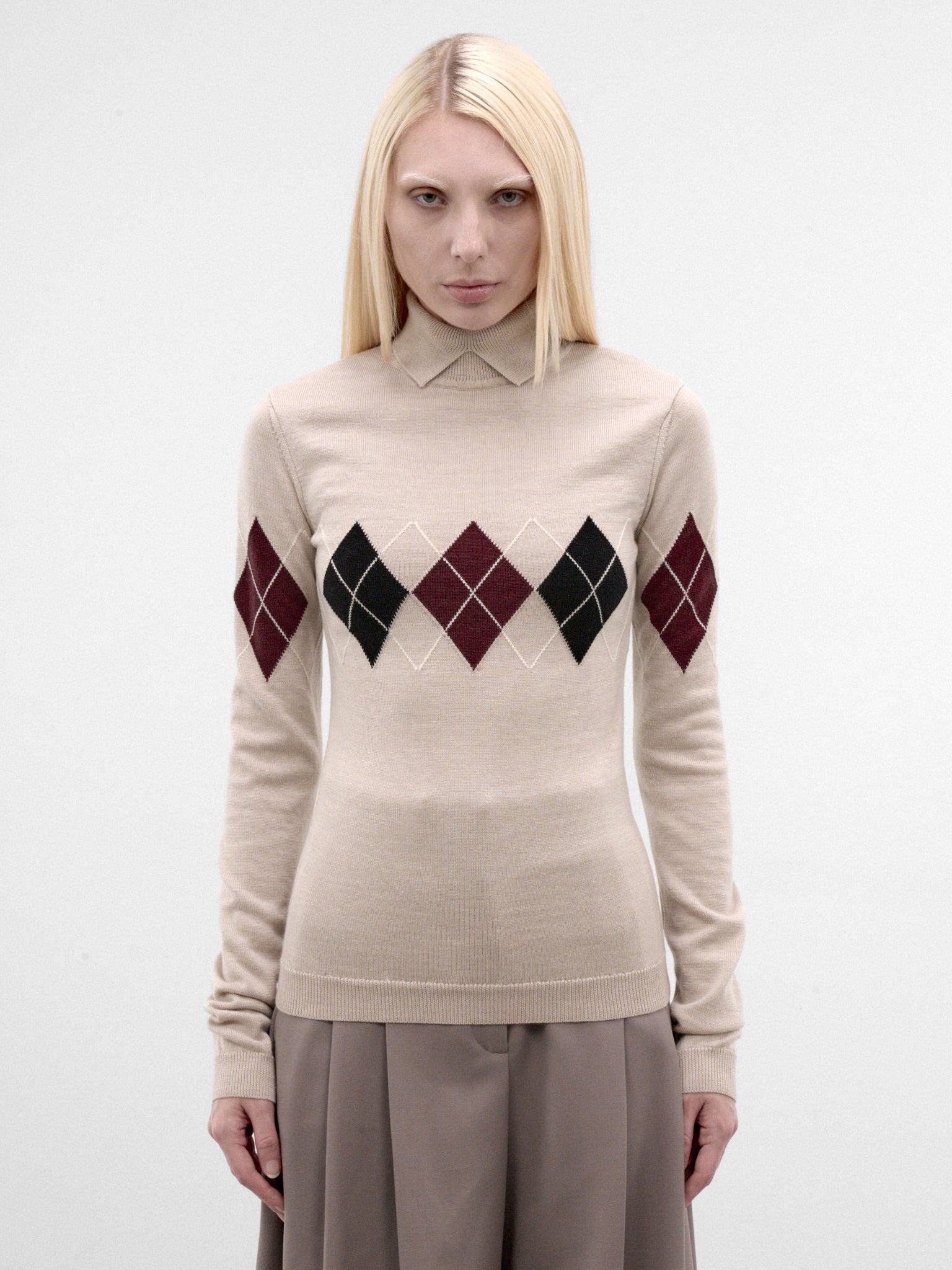 Beige Wool Argyle Knit Top (26F2TO09081146-BEIGE-BLACK-MUS)