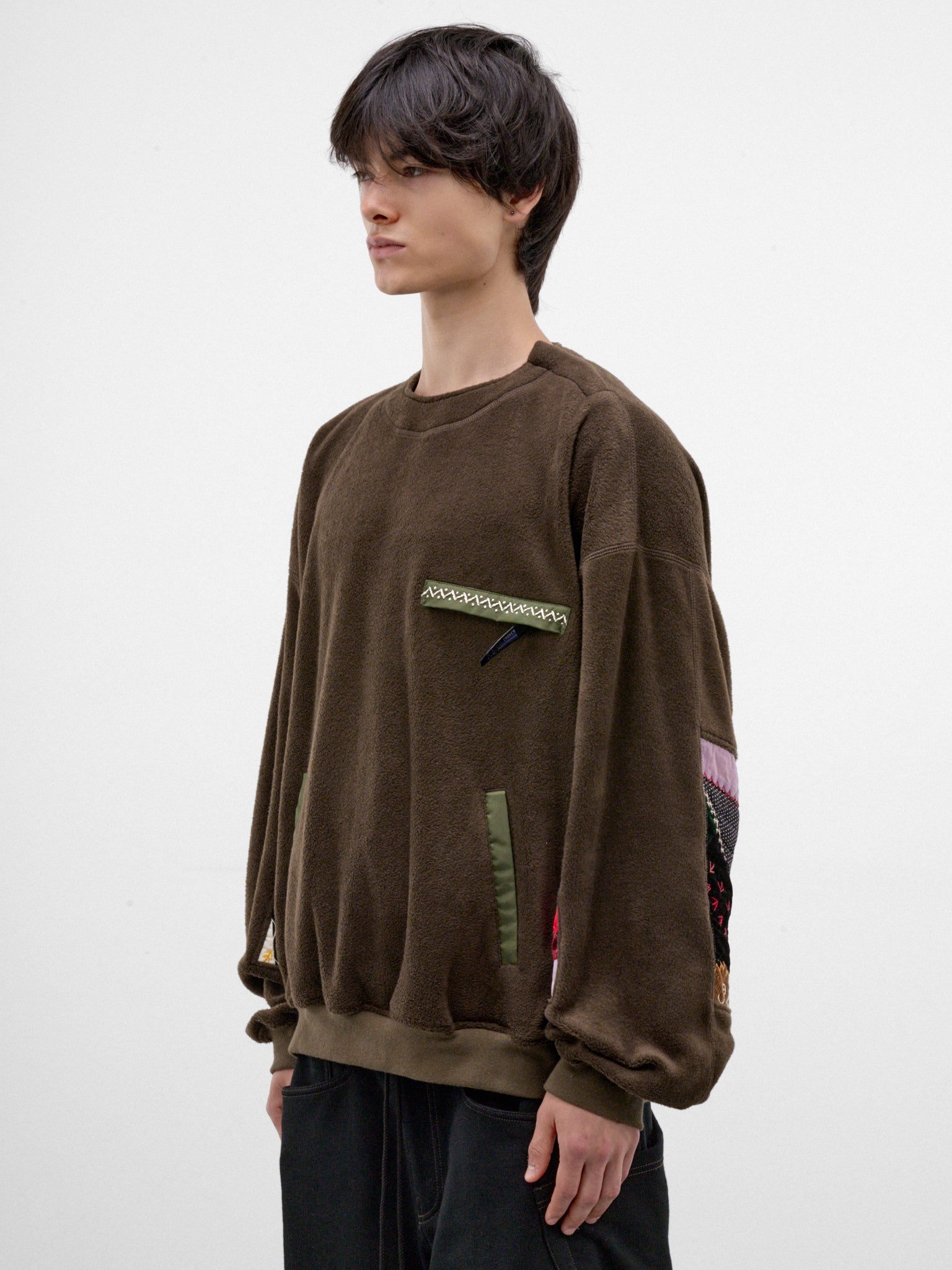 Khaki Quilt Patchwork Sleeves Sweater (26FW-B06-KHAKI)