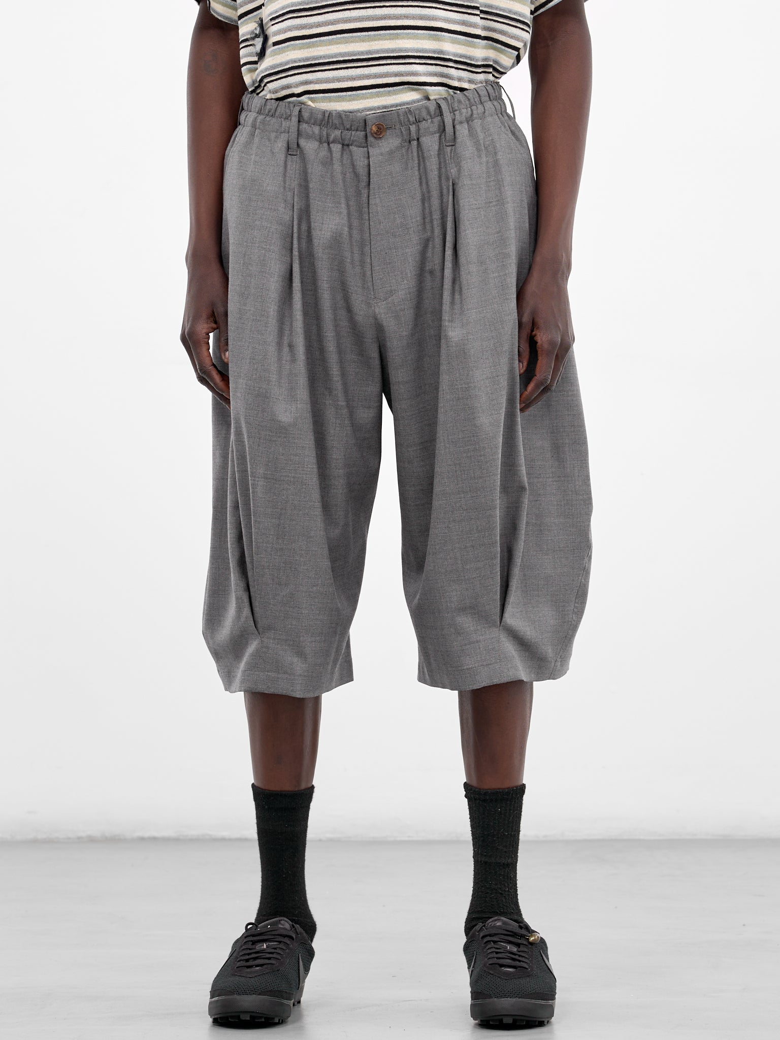 Gray Wool Baggy Balloon Shorts (26SS-P-14-GREY)