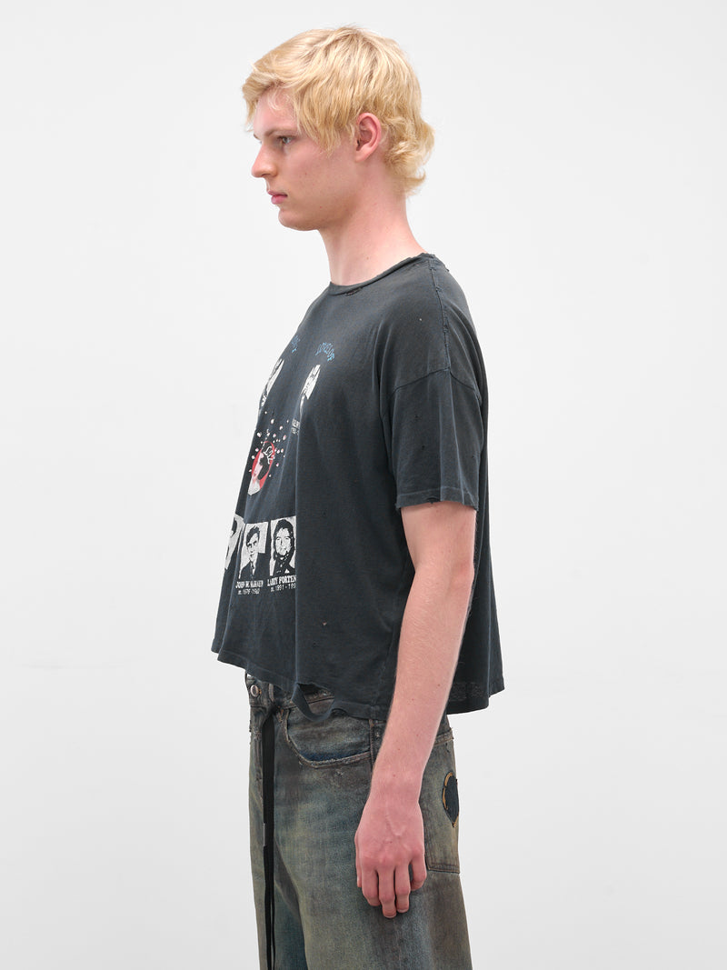 Black 'Loves Of Liz' Graphic Tee (2U003Q3009VBK-BLACK)