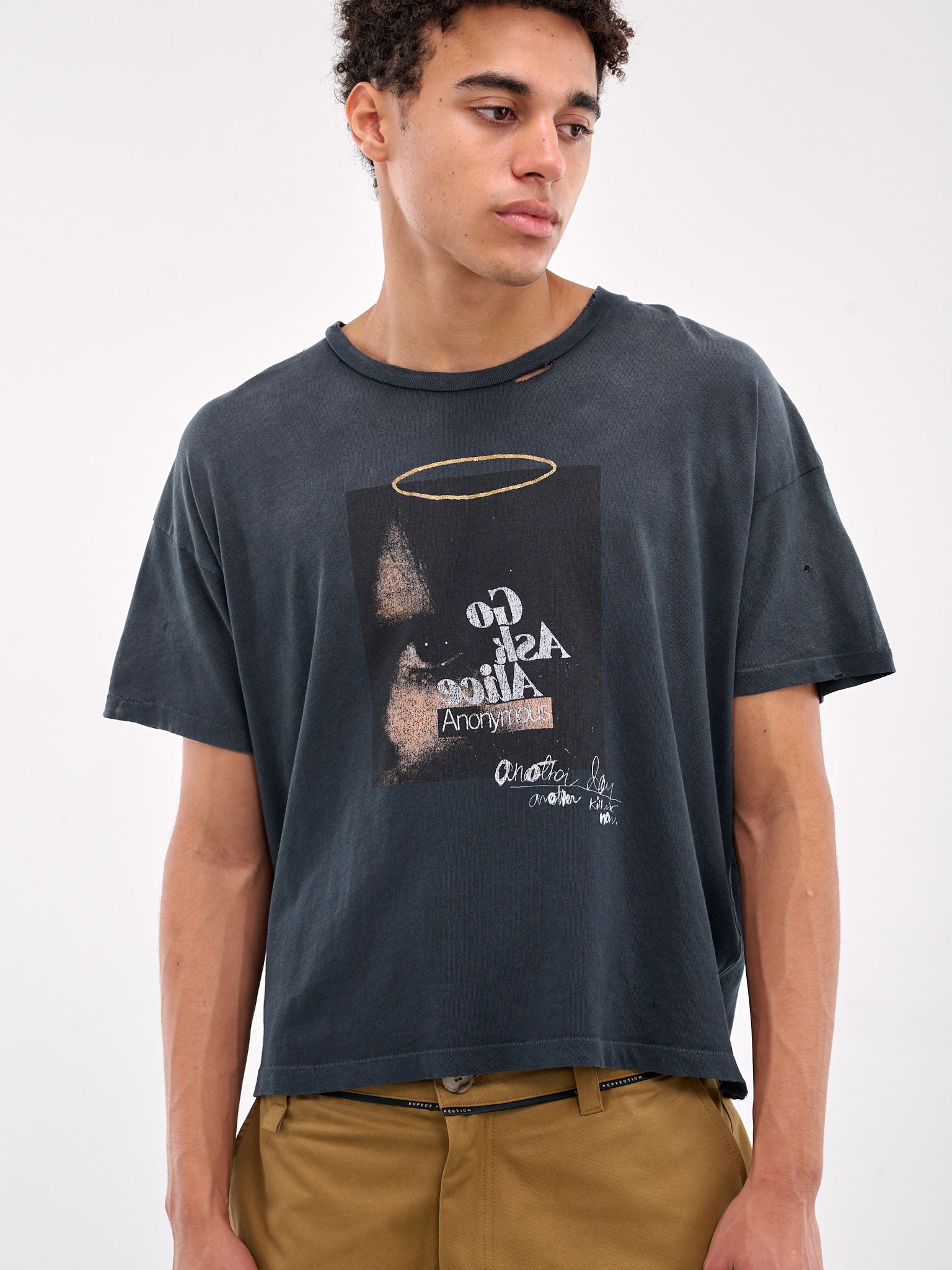 Ask Alice Tee (2U007Q1008VBK-VINTAGE-BLACK)
