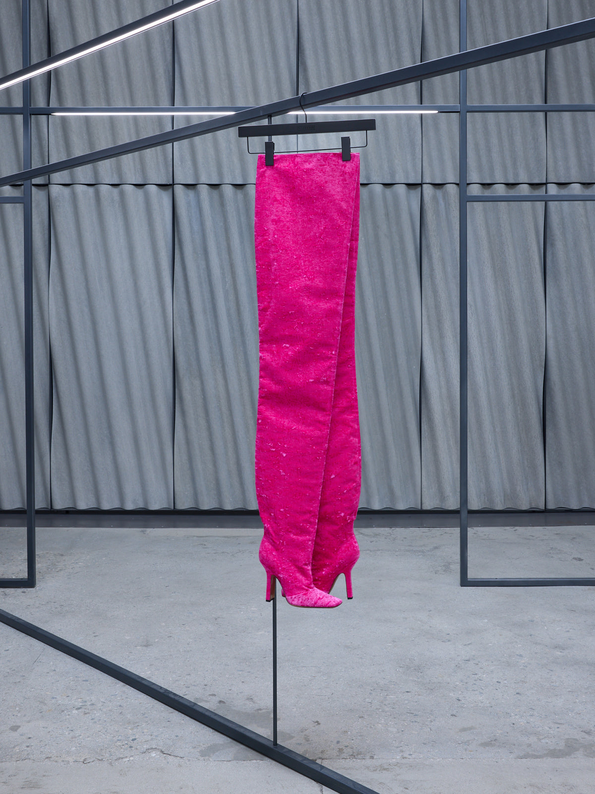 Velvet Boomerang Cuissardes Boots (WA53HE500P-PINK)