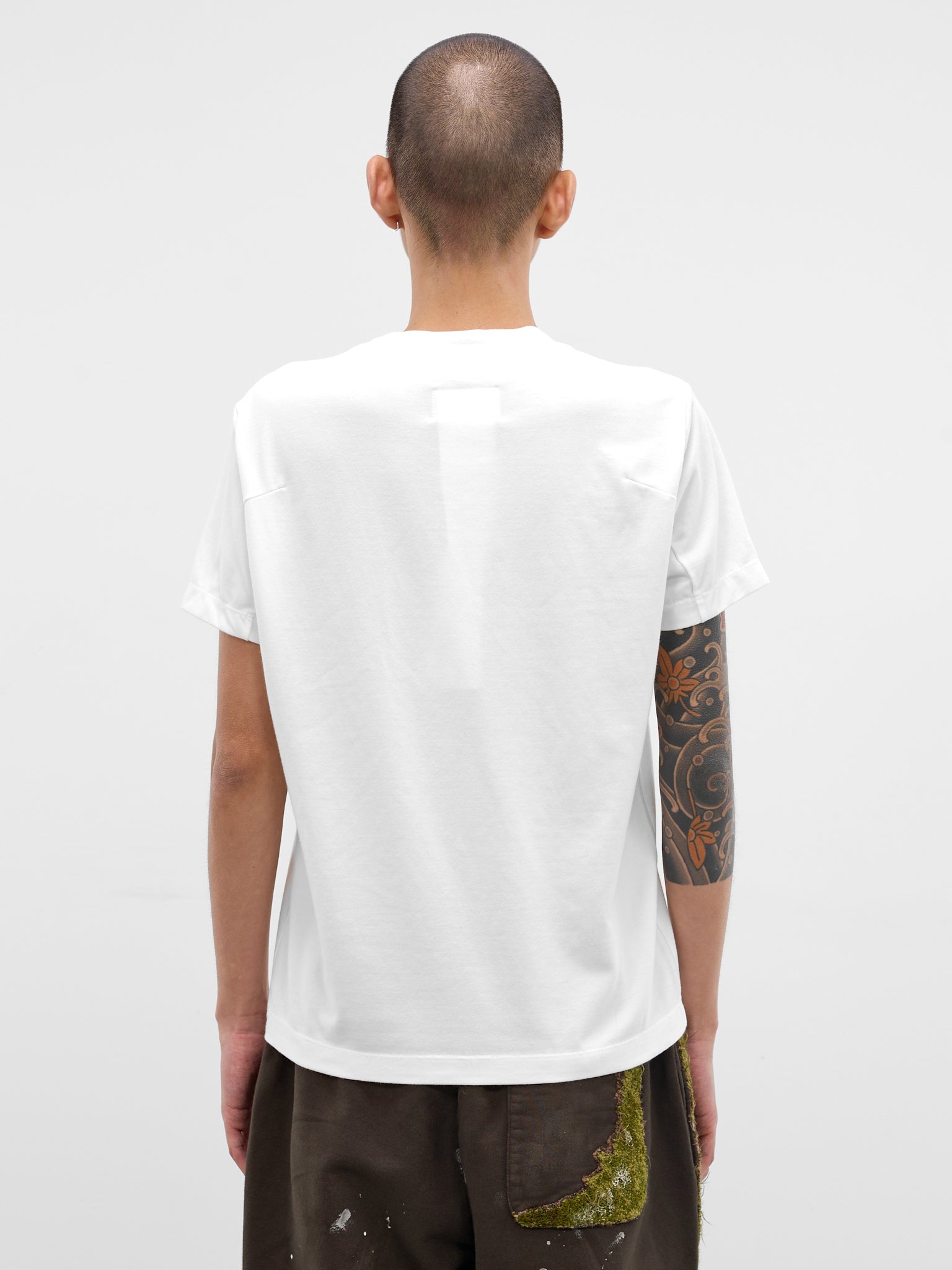 White Egg Crack Graphic Tee (33CS429-WHITE)