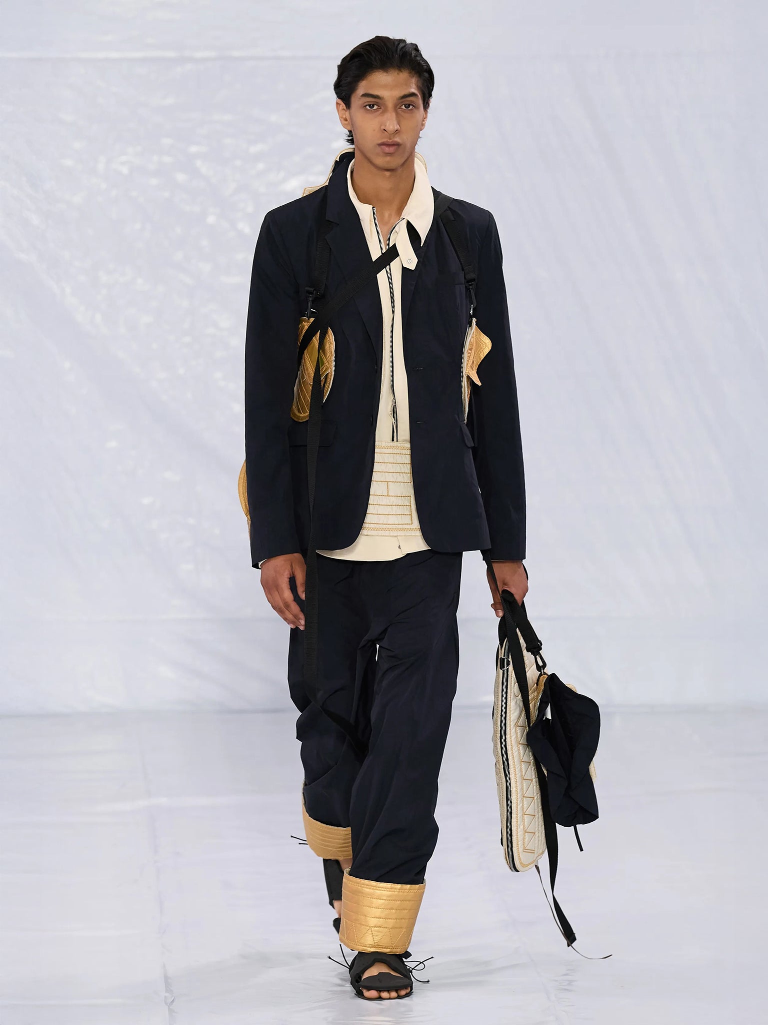 Black Packable Quilted Jacket (CG-CWOJKT47-BLACK)