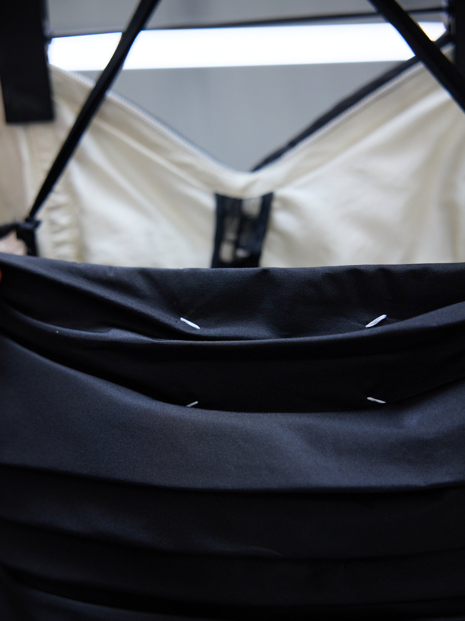 Black Deconstructed Tulle Dress (S29DD0014-S48403-900-BLACK)