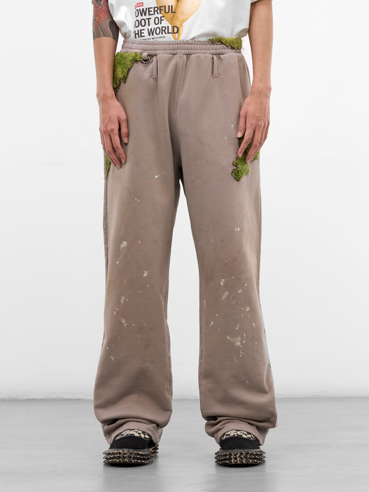 Gray Embroidery & Paint Cotton Sweatpants (37PT356-GREY