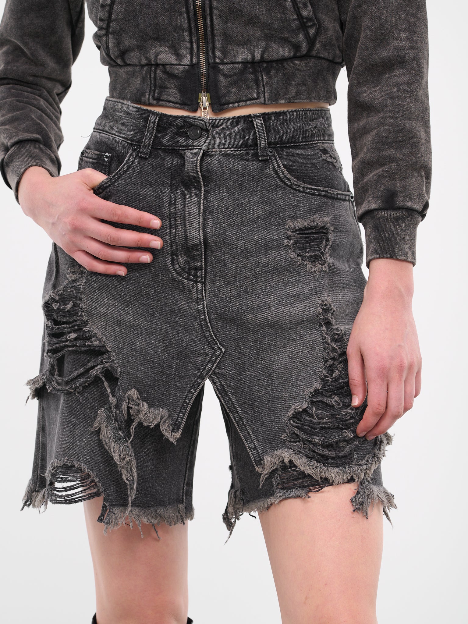 Distressed Shorts Skirt (3825W505-BLACK)