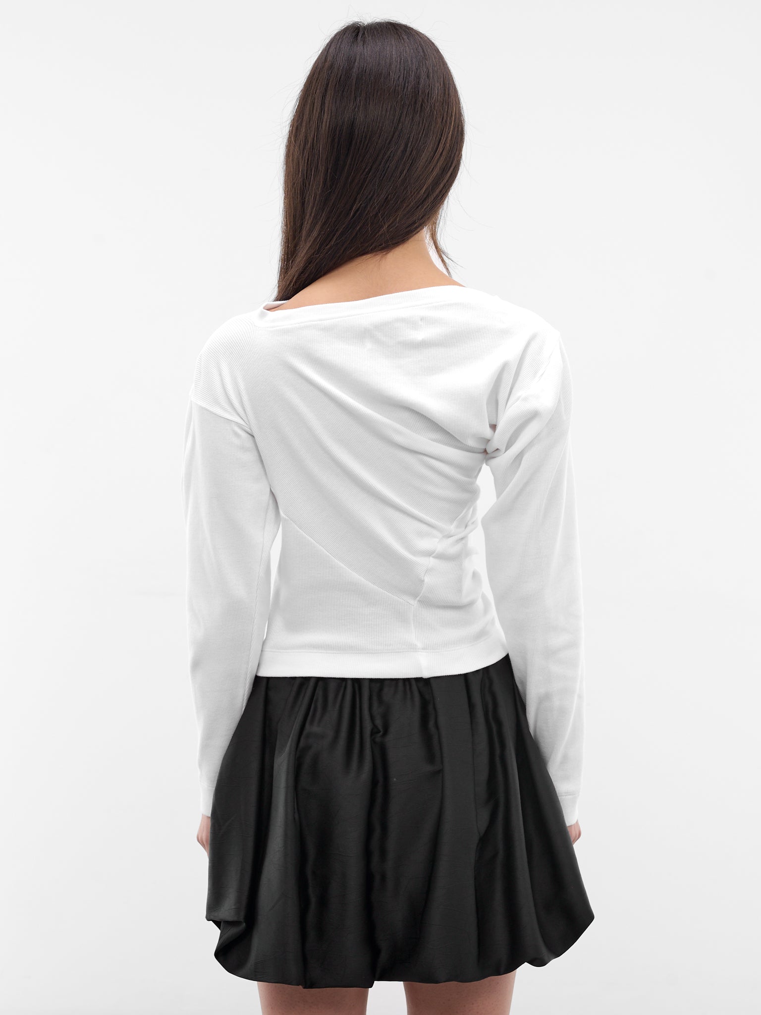 White Hebo Graphic Long Sleeve (3G01005G-J009C-WHITE)