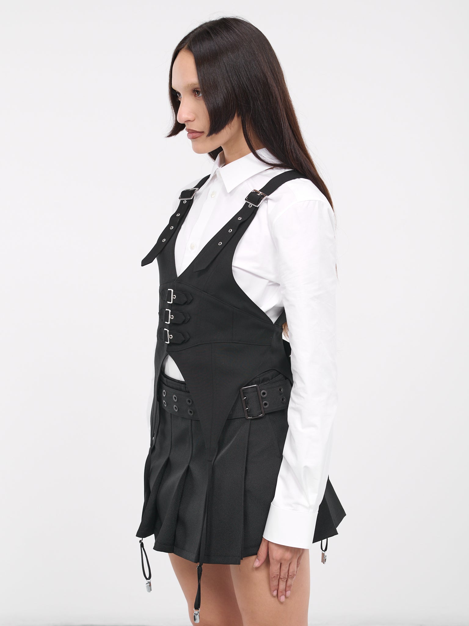 Buckled Gilet (3L-V007-051-BLACK)