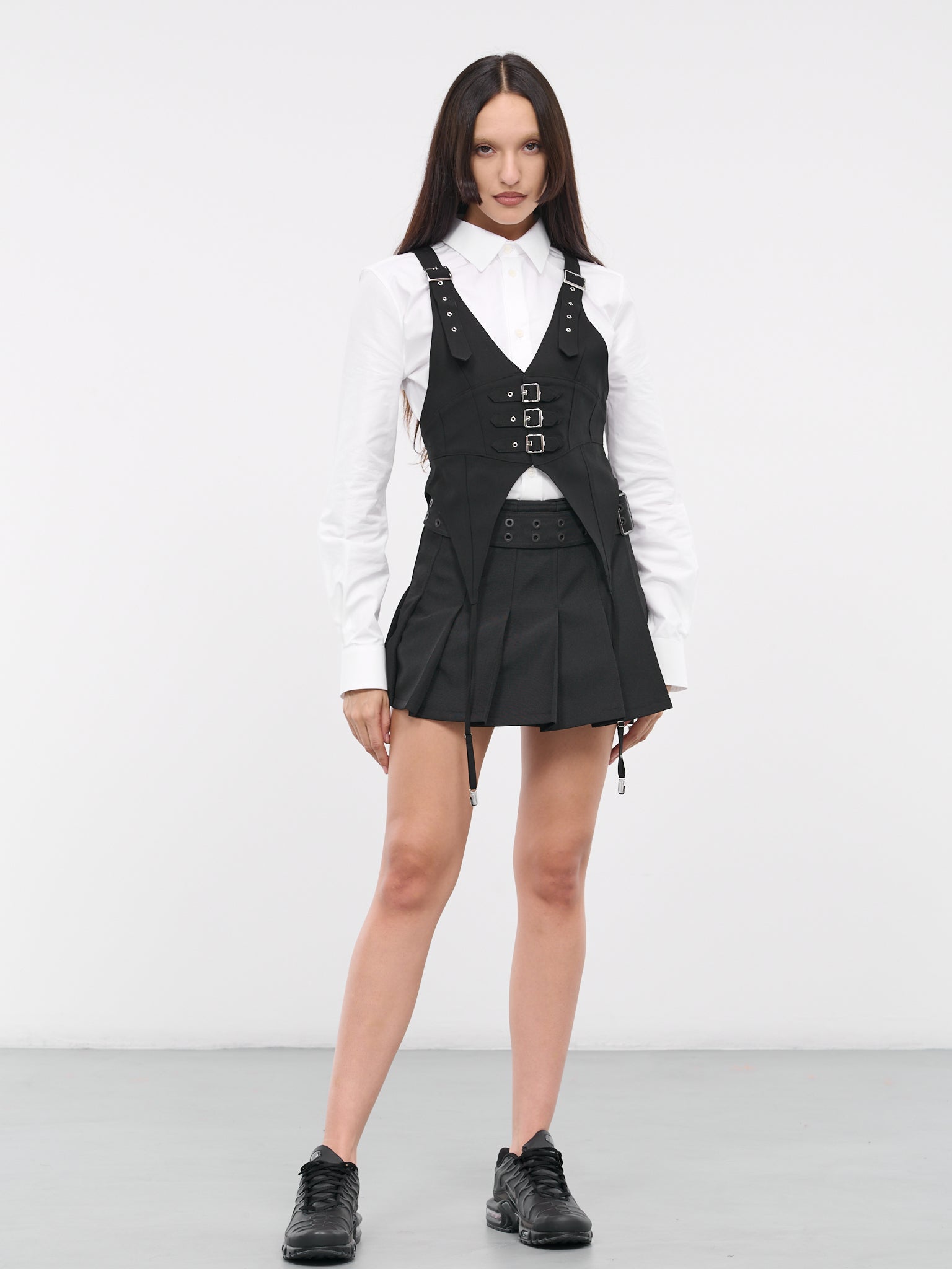 Buckled Gilet (3L-V007-051-BLACK)