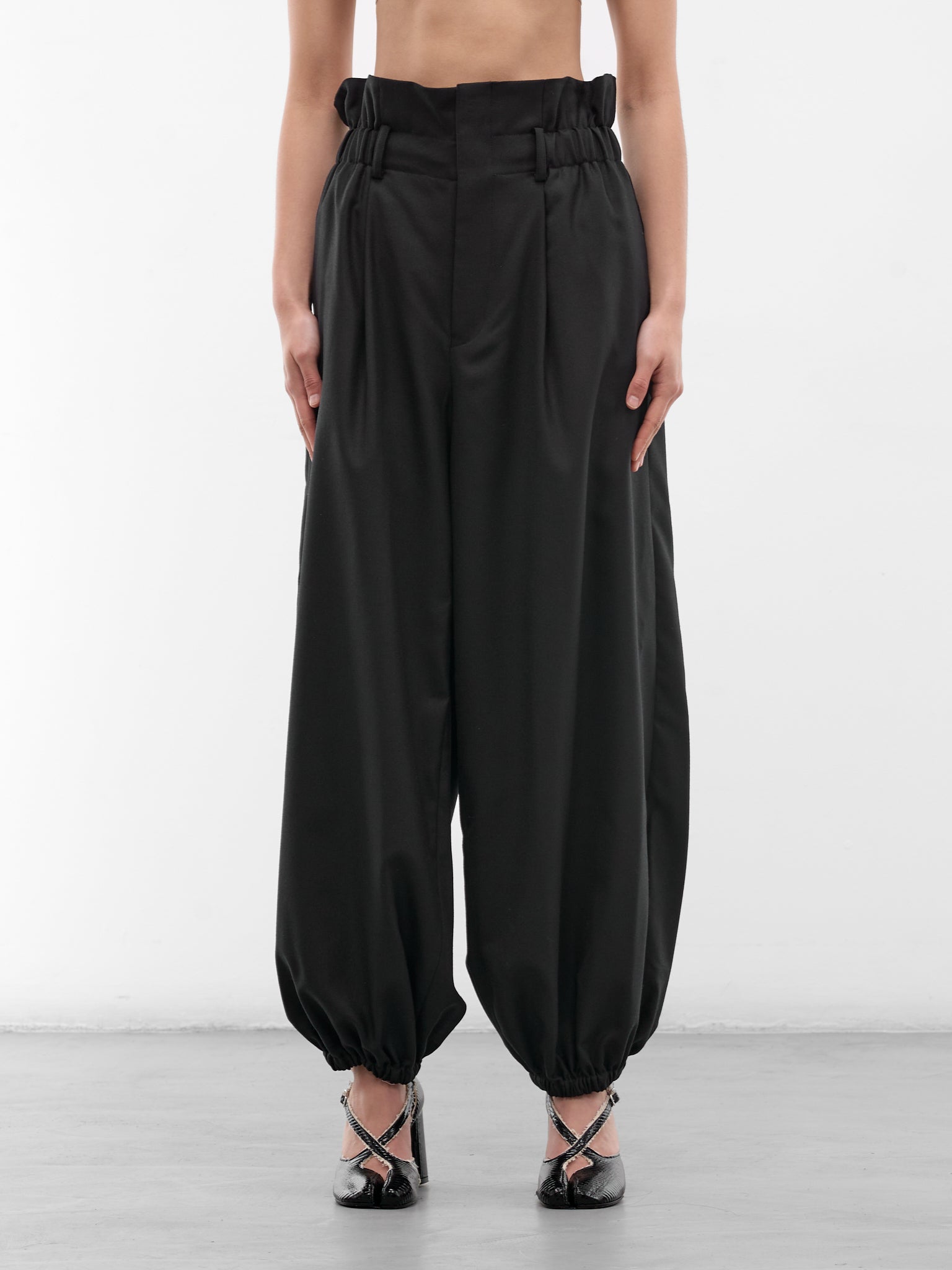Black Wool Pleated Wide Trousers (3Q-P003-S26-BLACK)