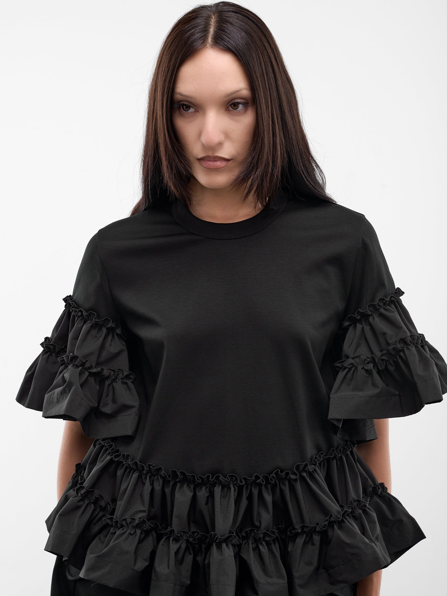 Black Ruffle Trim Tee (3Q-T017-S26-BLACK)