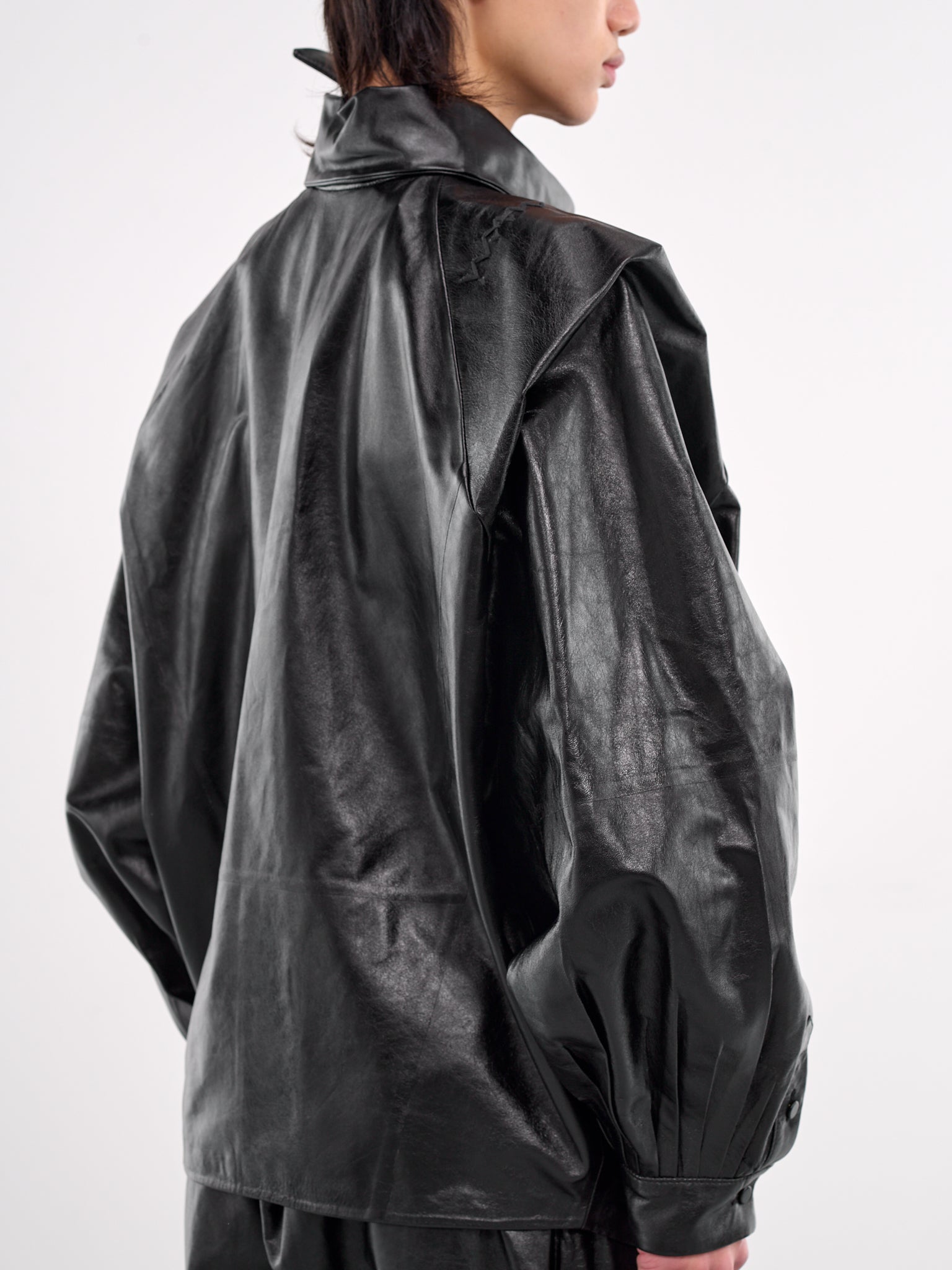 Oversized Faux Leather Shirt (TTMY0008S0-ULA760-BLACK)