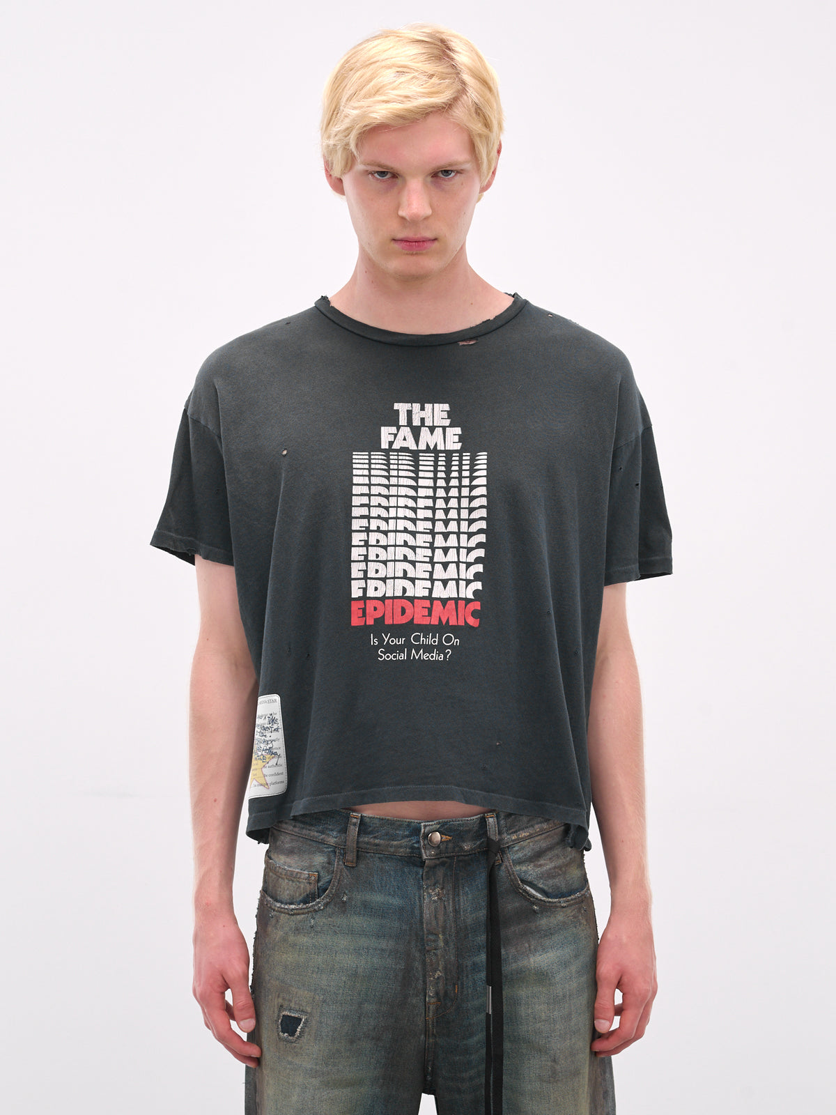 Black 'Fame Epidemic' Graphic Tee (F2U004Q3009VBK-BLACK)