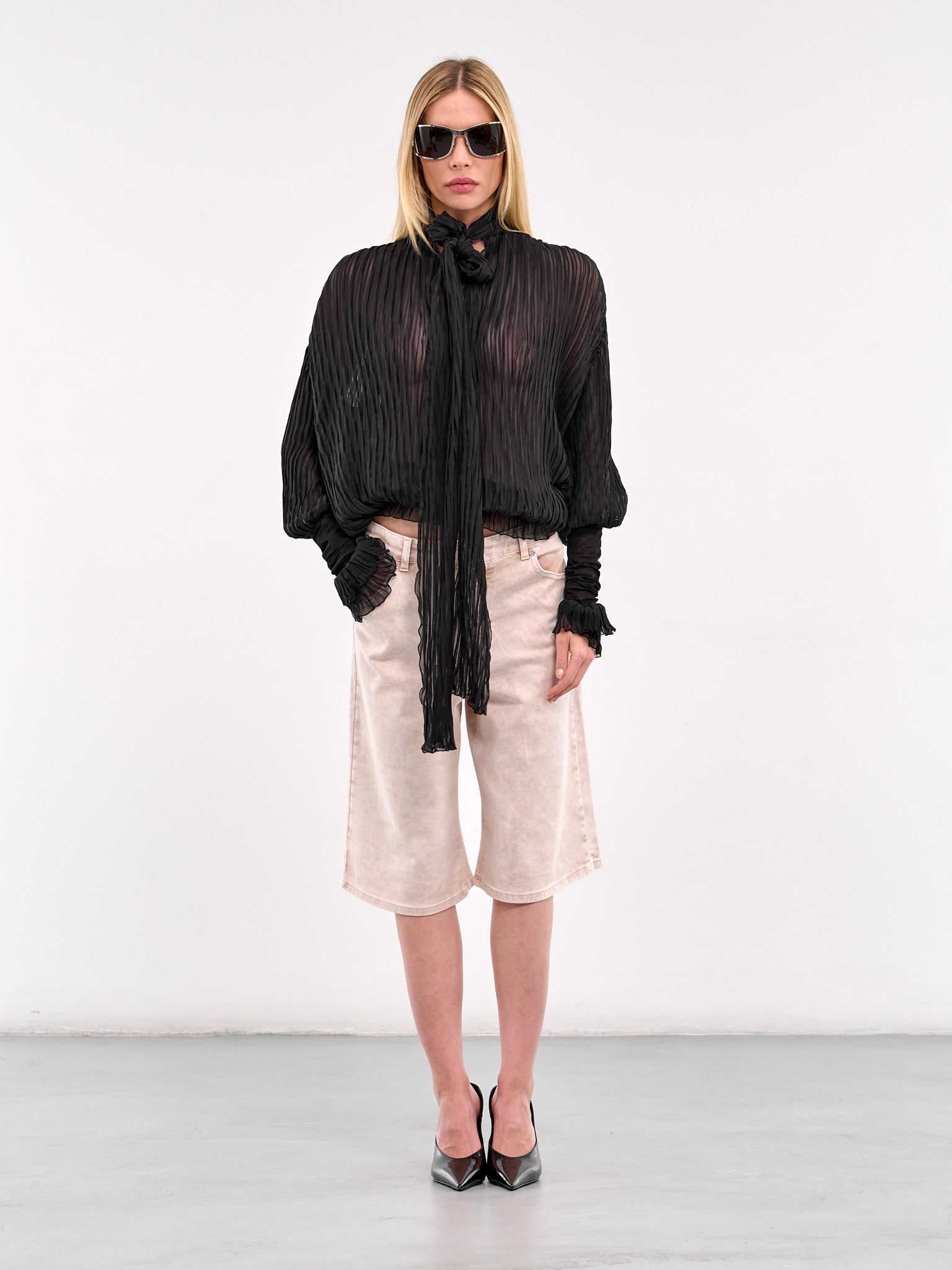 Pleated Ruffle Blouse (4C135A-N0990-BLACK)
