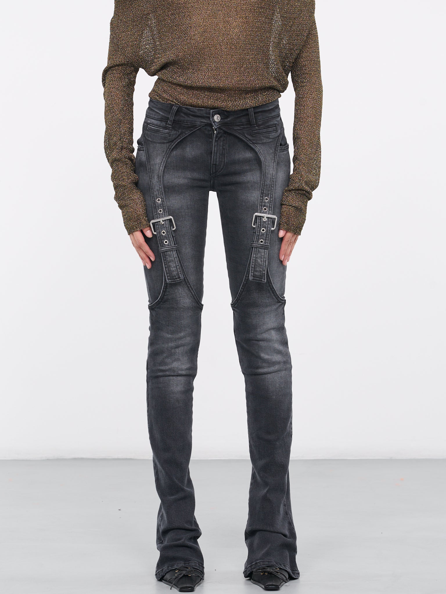 Boyfriend Buckle Jeans (4J039A-D9888-CANNA-FUCILE)