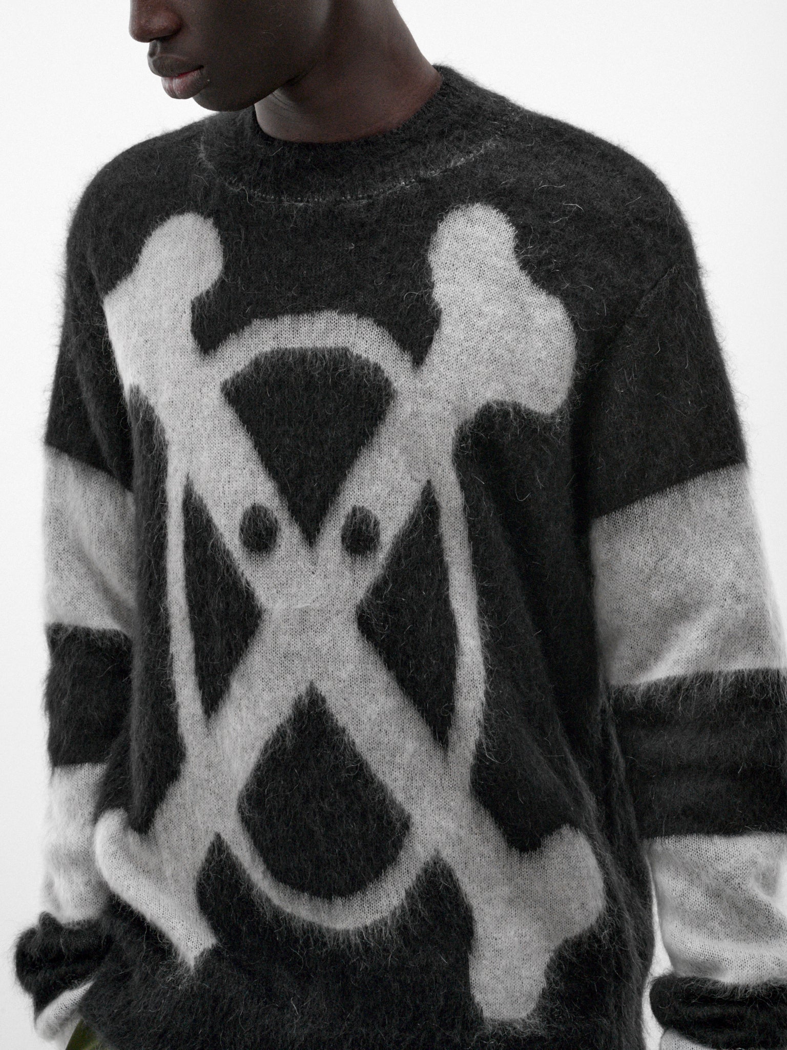 Black Mohair Crossed Bones Sweater (5001-CROSSED-BONES-COMB-I-BLAC)