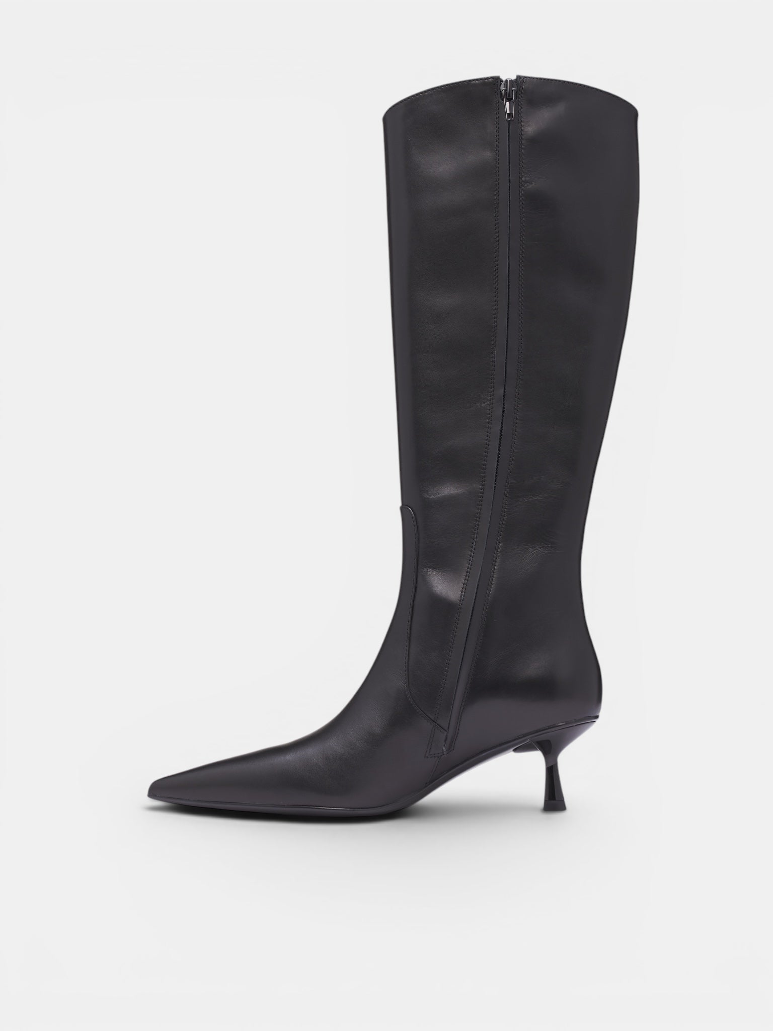 Black Leather Lace-Up Boots (6M1QJ86900-BLACK)