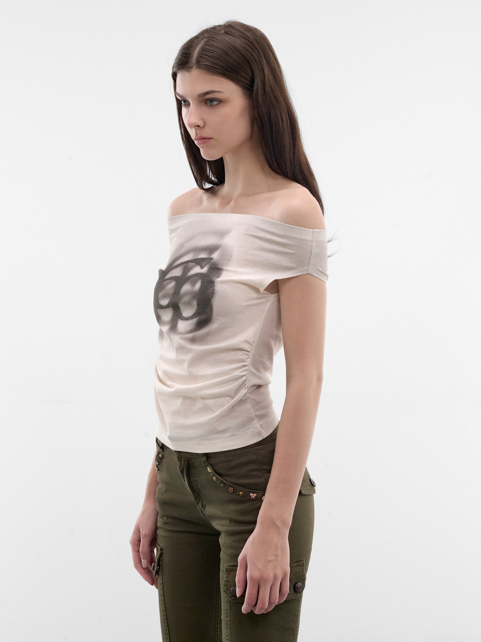 Khaki Off-Shoulder Logo Tee (6M2SJ46200-VINTAGE-KHAKI)