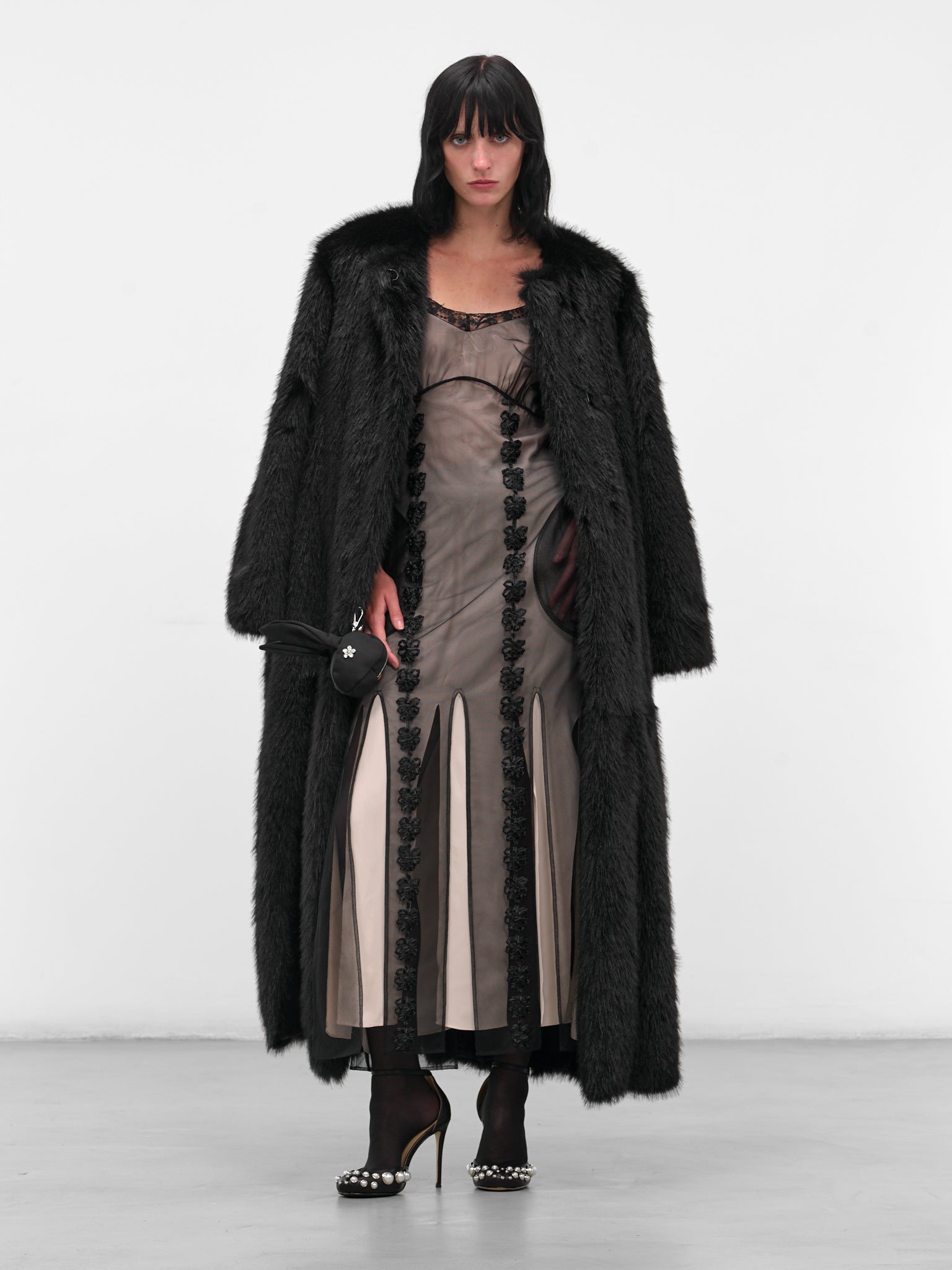 Black Oversized Long Fur Coat (2074-1090-BLACK)