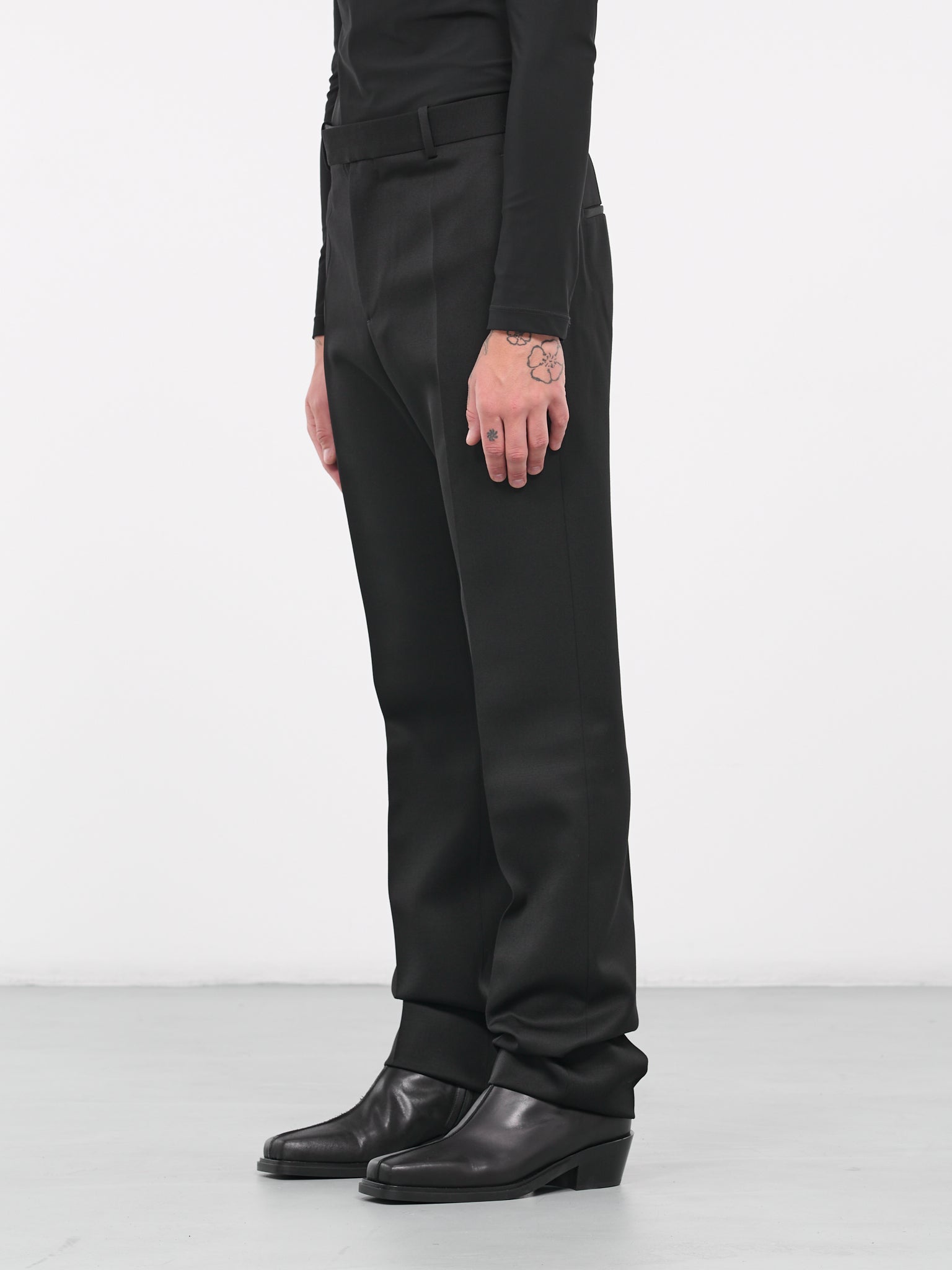 Slim Wool Trousers (758355VKIS0-001-NERO)