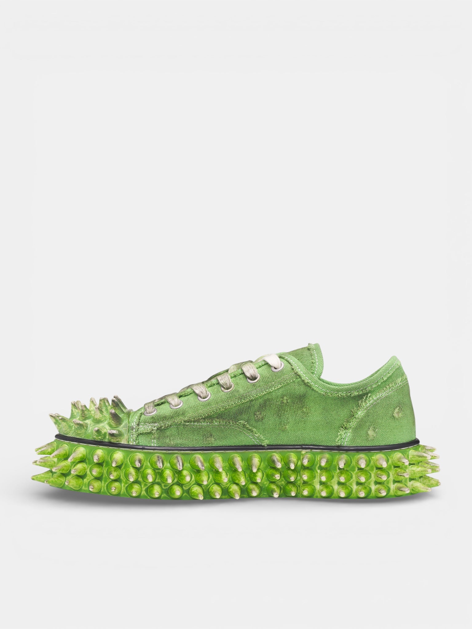 Green Canvas Spiky Sneakers (76FT67-GREEN)