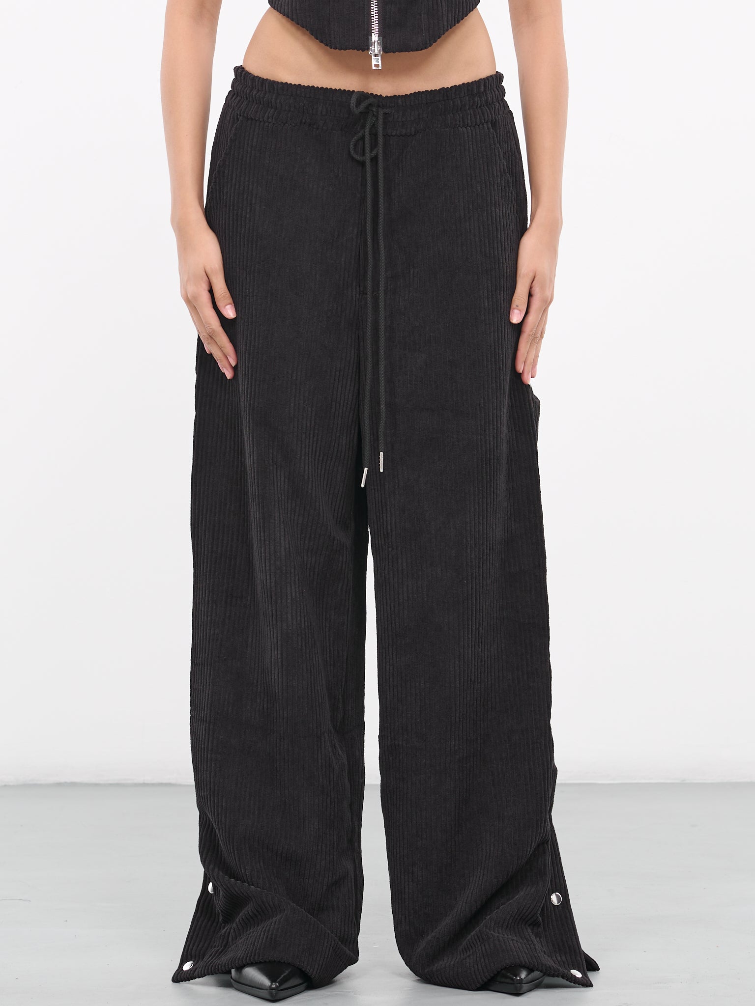 Cord Snap Trousers (8028-EL-S-SOOT)
