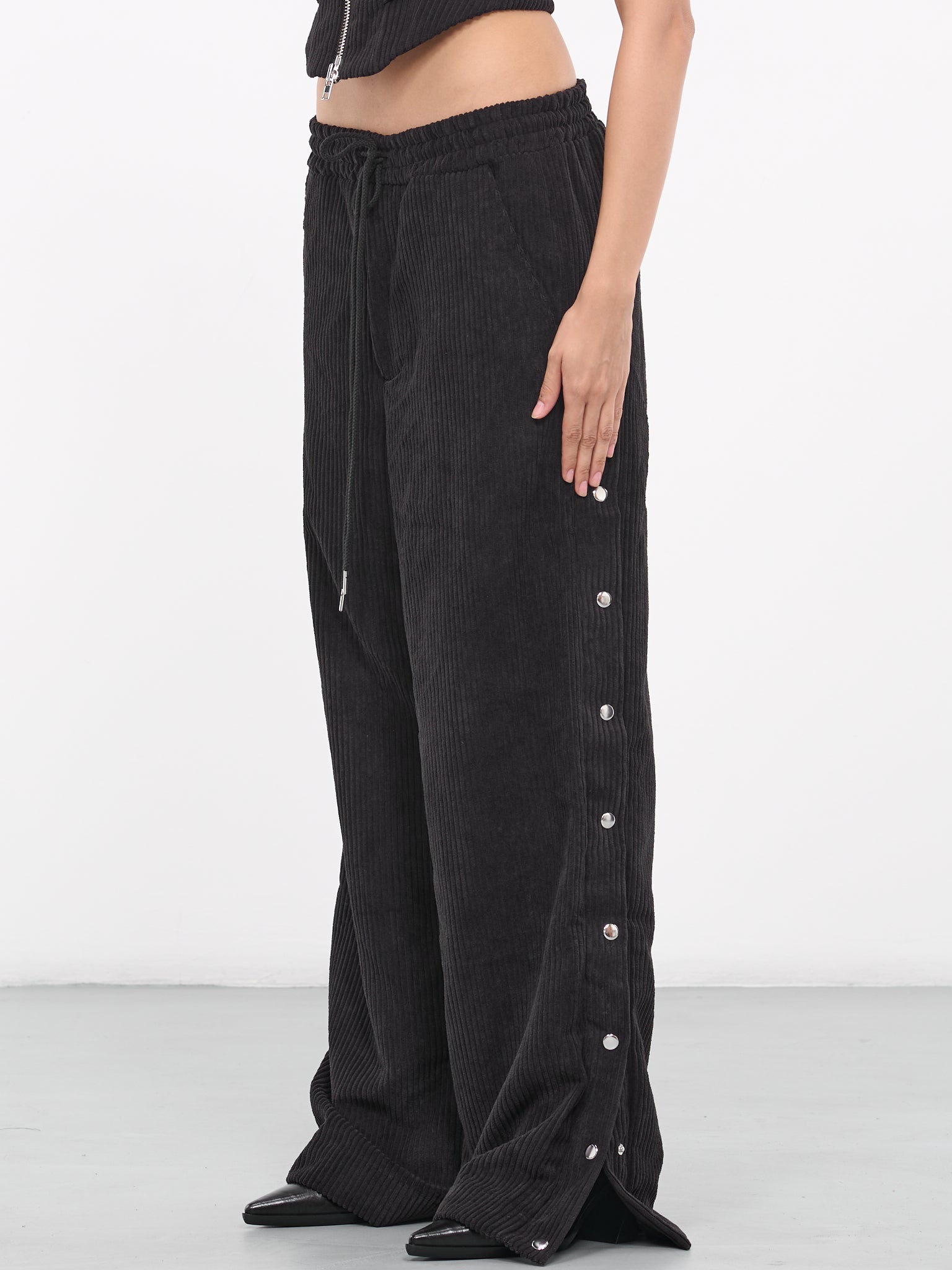 Cord Snap Trousers (8028-EL-S-SOOT)