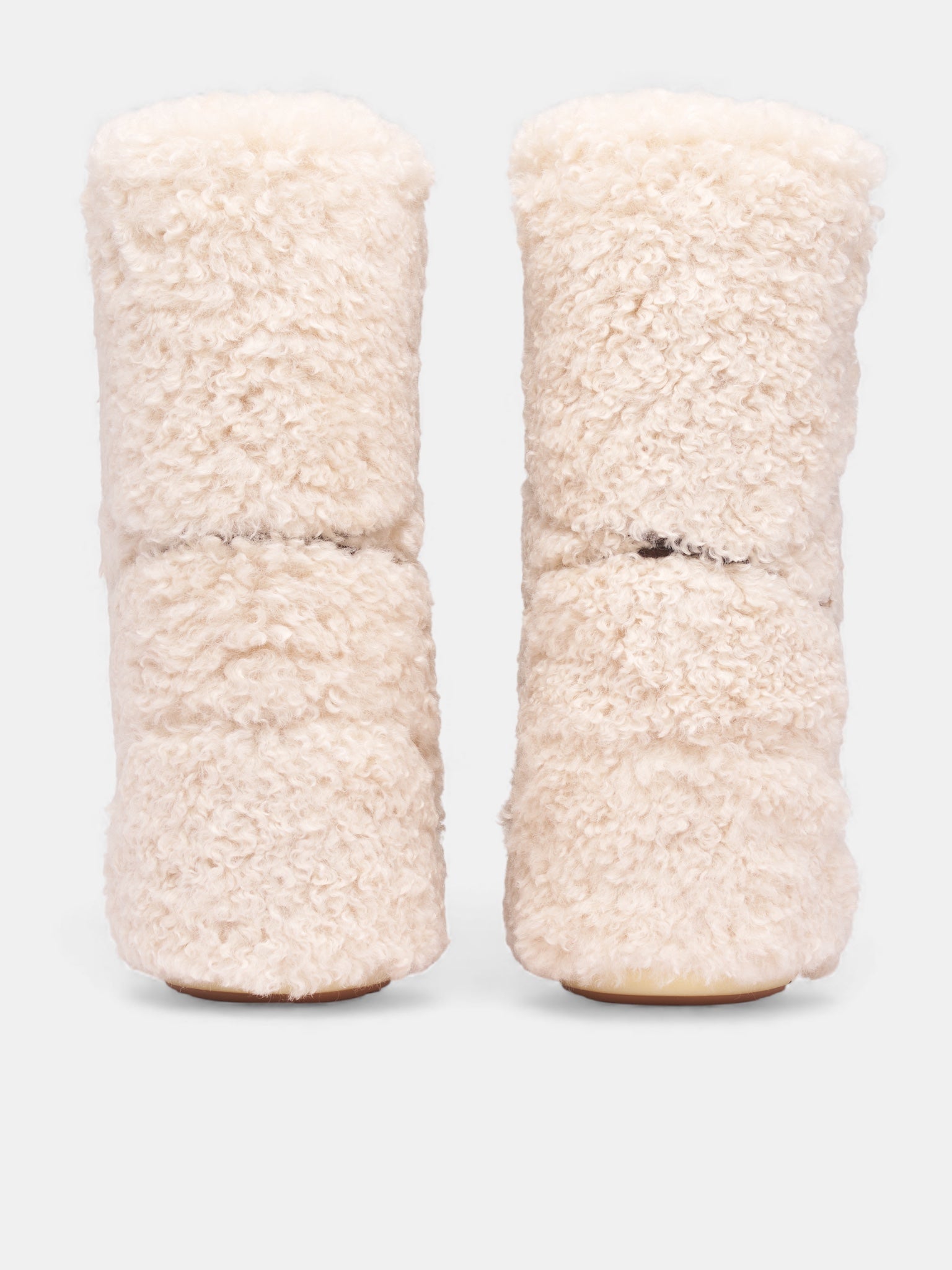 Ecru Icon Curly Extra Boots (0D1403070-L007-ECRU)