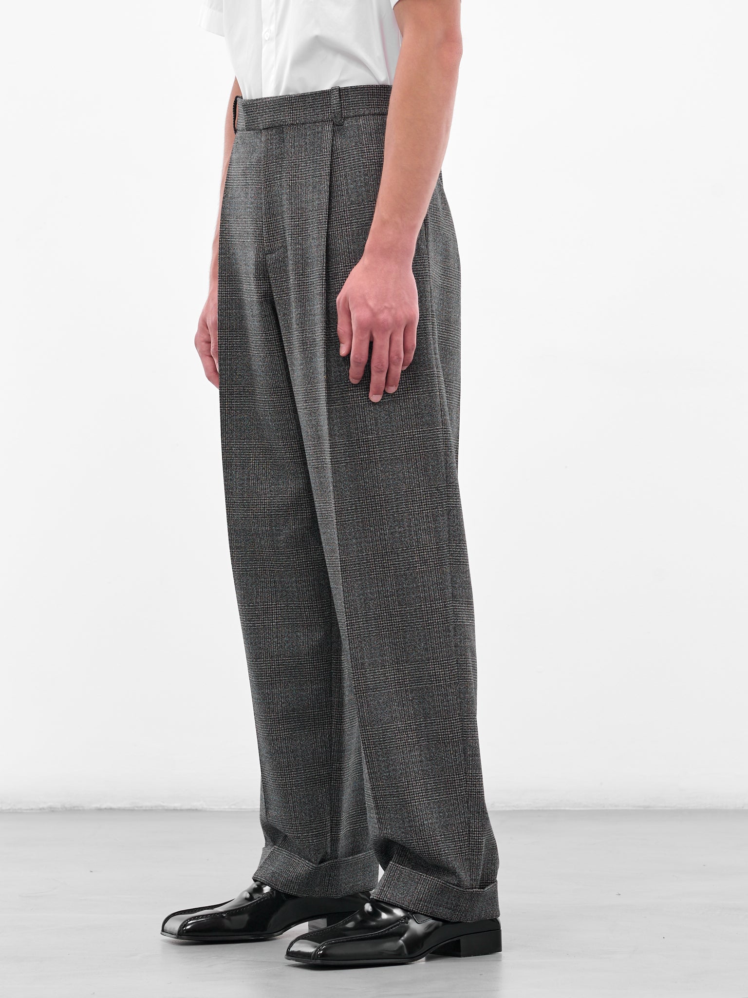 Gray Prince Of Wales Trousers (830115V5P60-1071-BLACK-CHALK-B)