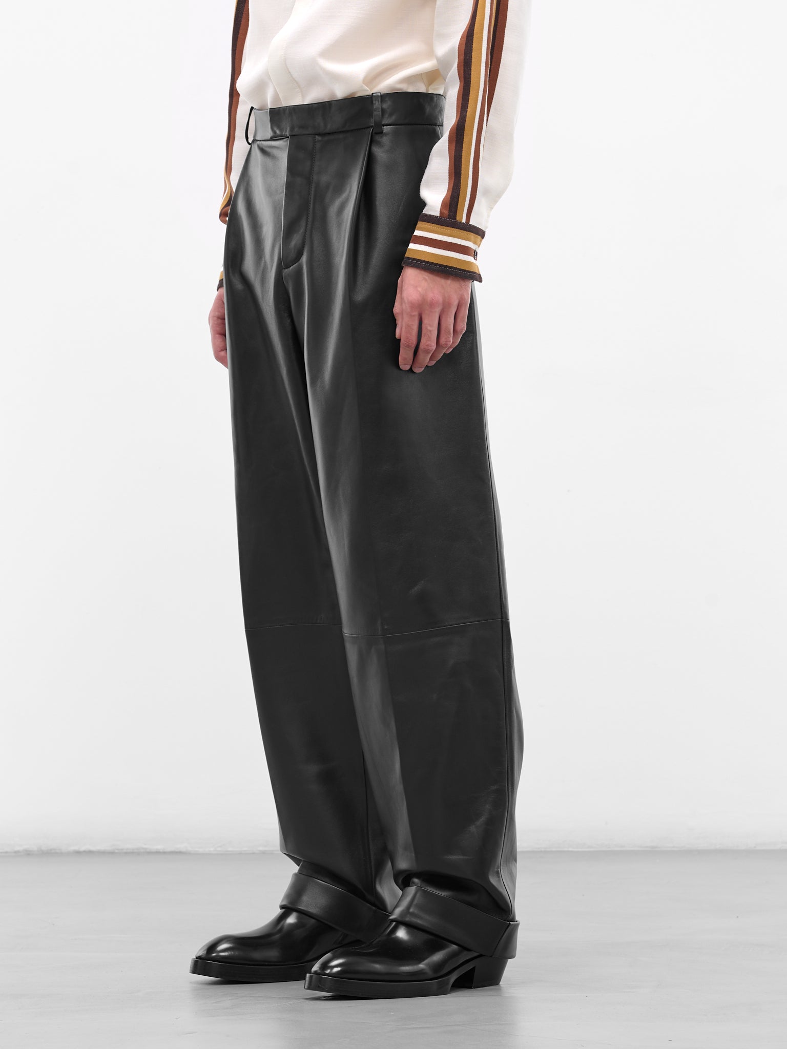 BOTTEGA VENETA Leather Wide Leg Trousers | H.Lorenzo - side
