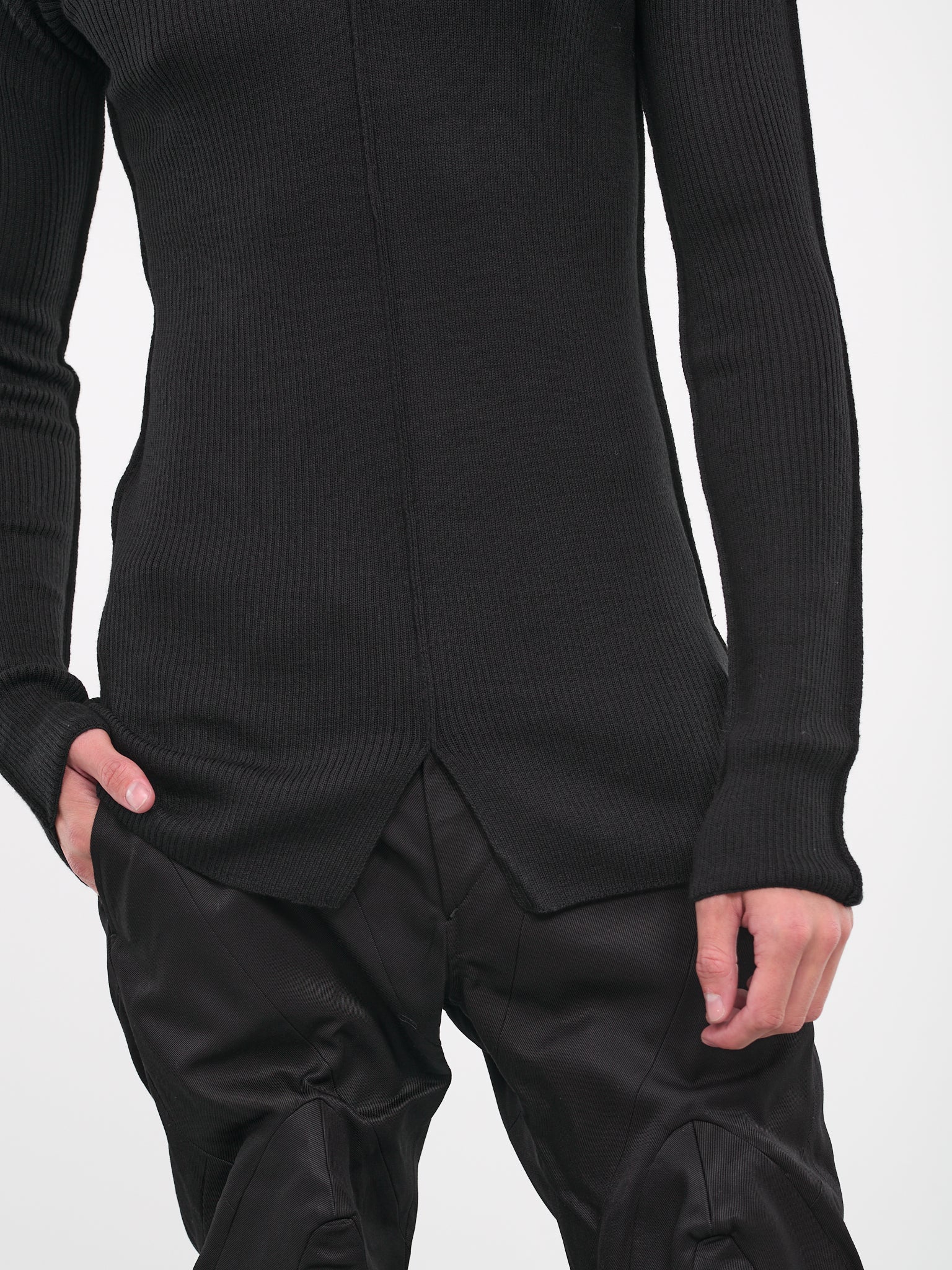 Seam Knit Sweater (837KNM1-BLACK)