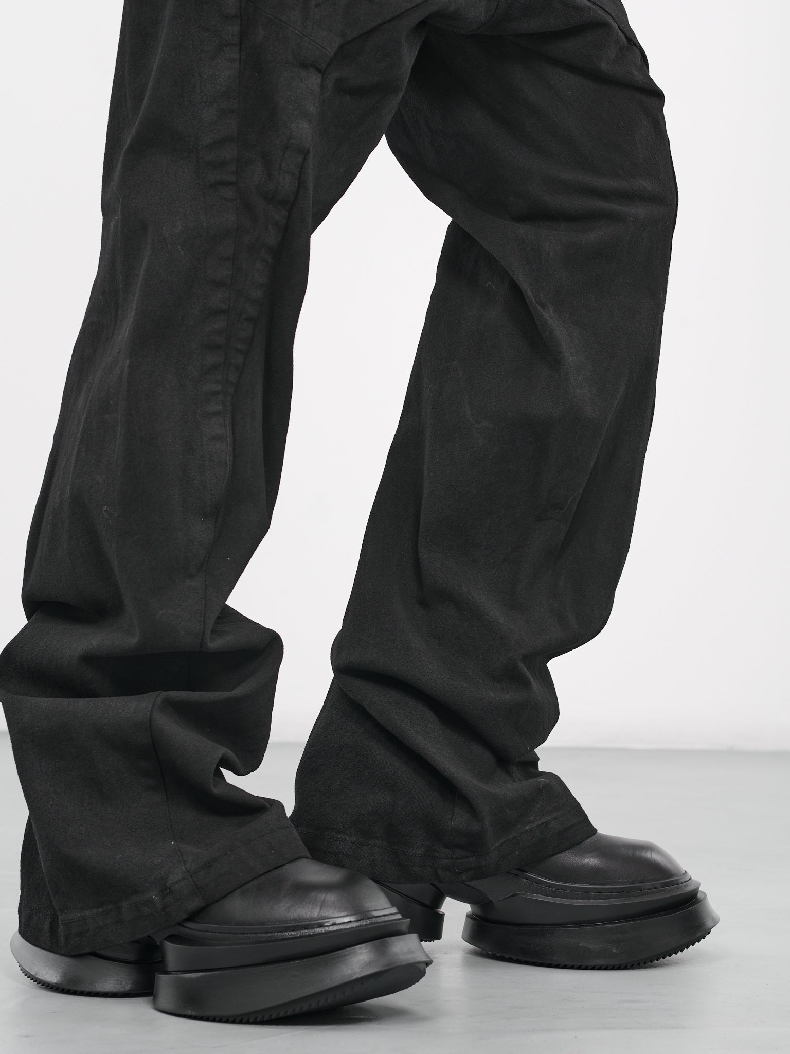 Edge Seam Baggy Pants (837PAM7-C-BLACK)