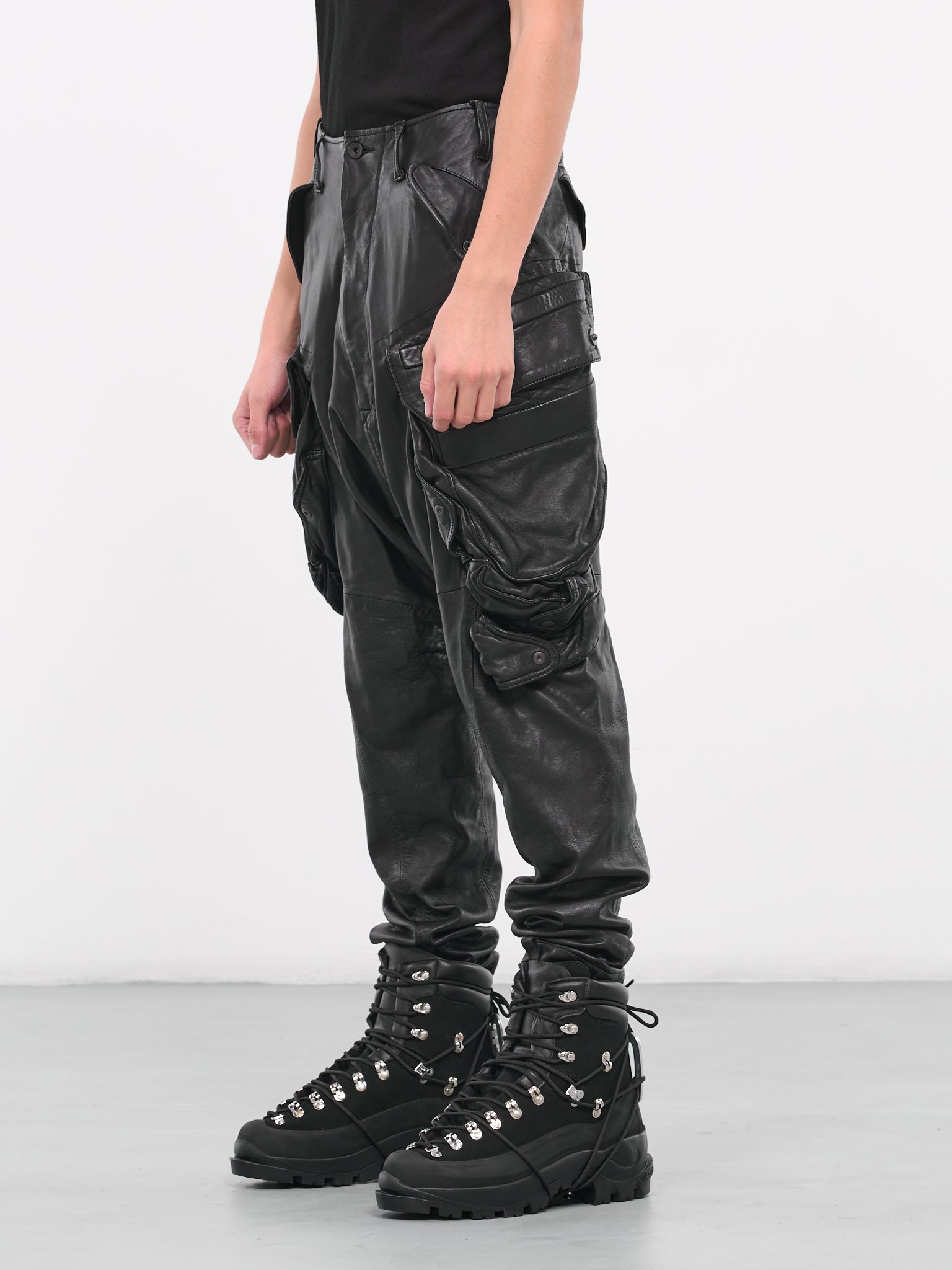Leather Cargo Pants (839PAM5-BLACK)