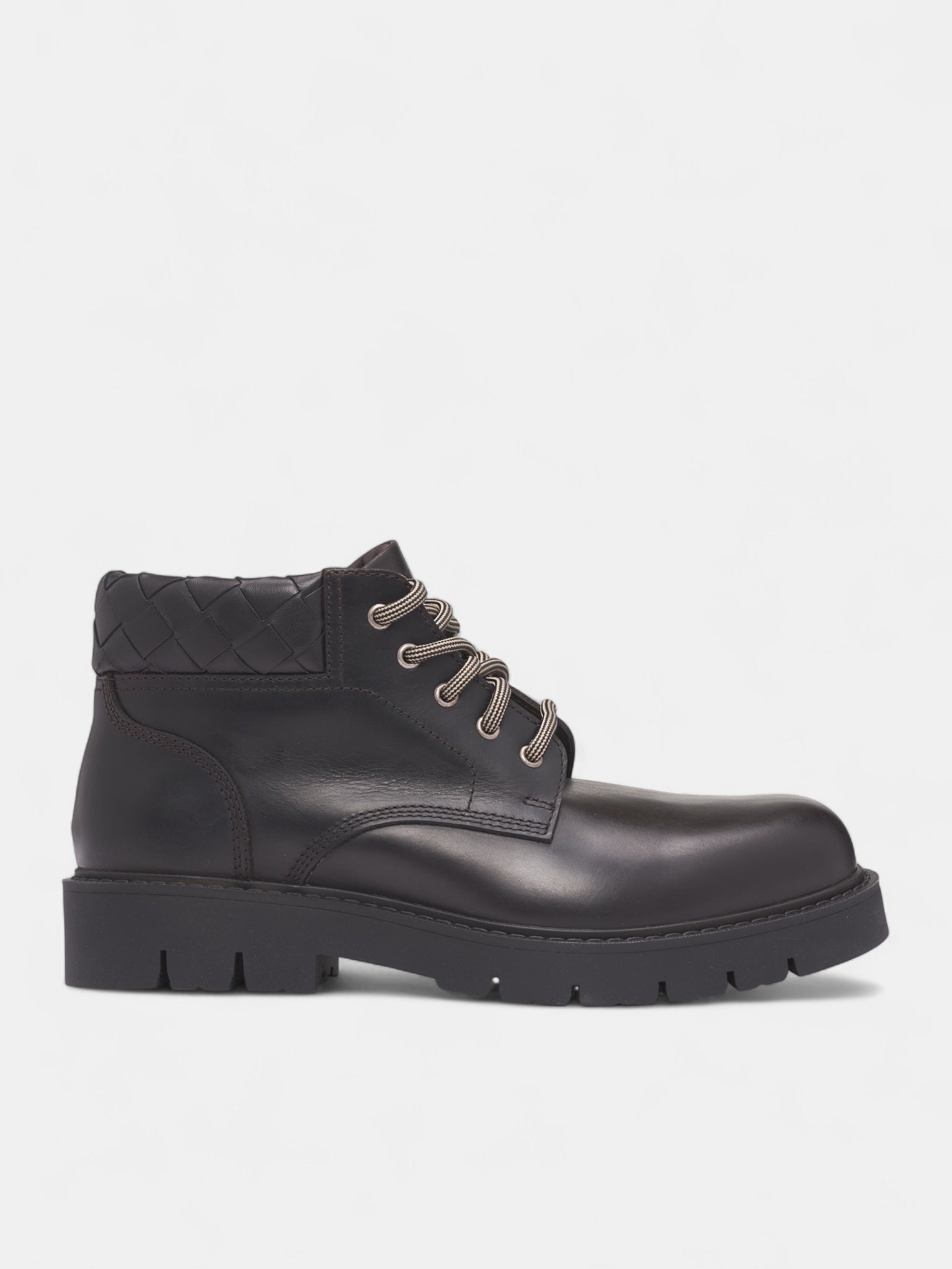 Black Intrecciato Collar Lugged Boots (841489-V2WT1-2117-FONDANT-BLAC)