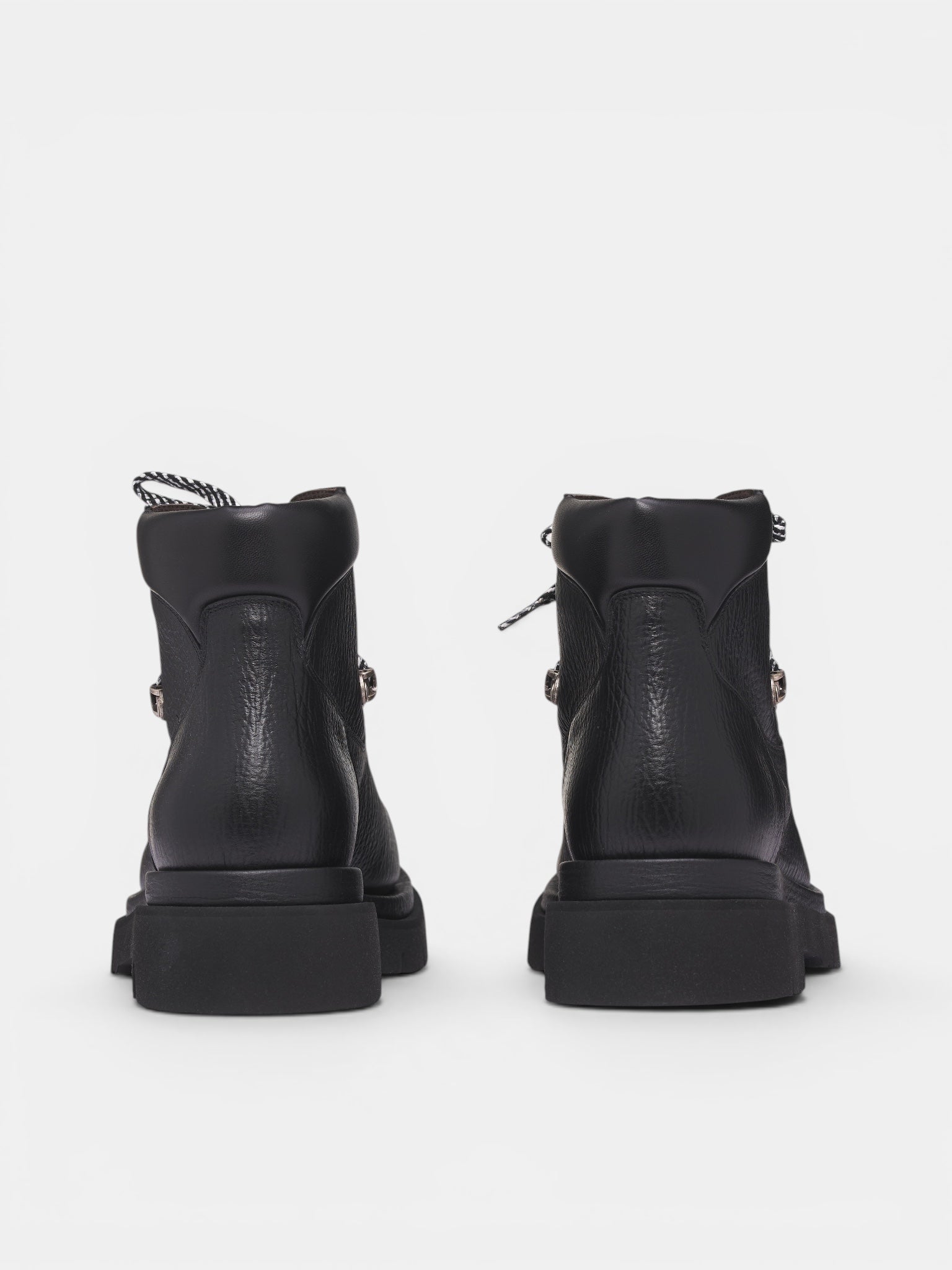 Black Grained Leather Hiking Boots (855196V5U32022-BLACK-TRANSPARE)
