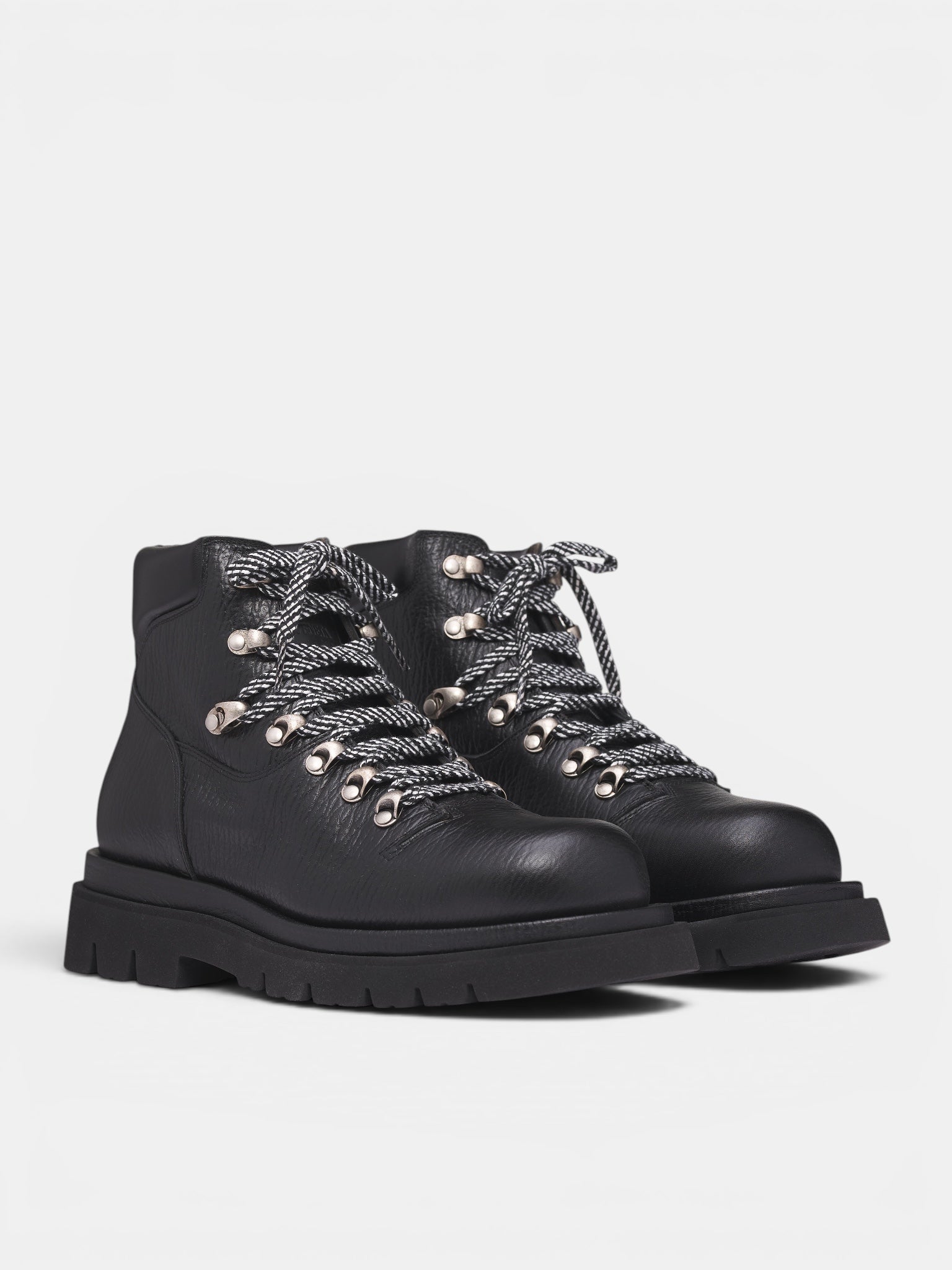Black Grained Leather Hiking Boots (855196V5U32022-BLACK-TRANSPARE)