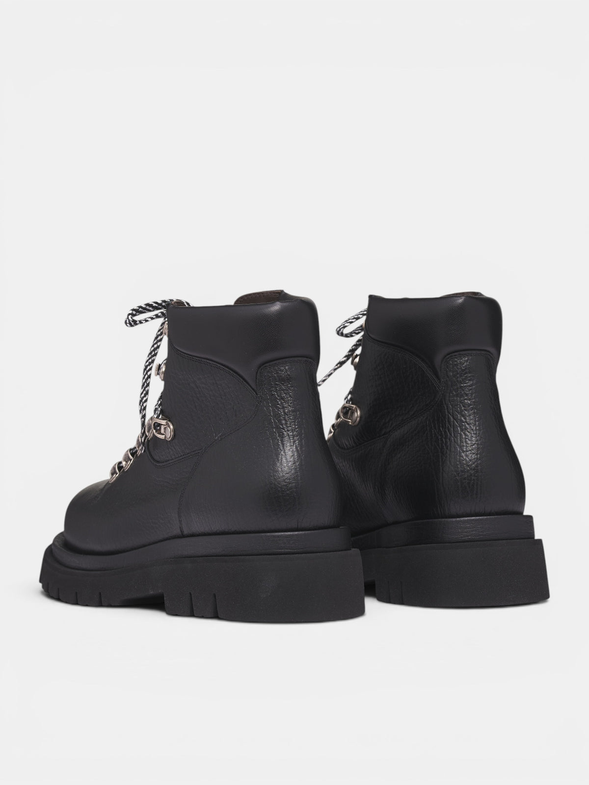 Black Grained Leather Hiking Boots (855196V5U32022-BLACK-TRANSPARE)