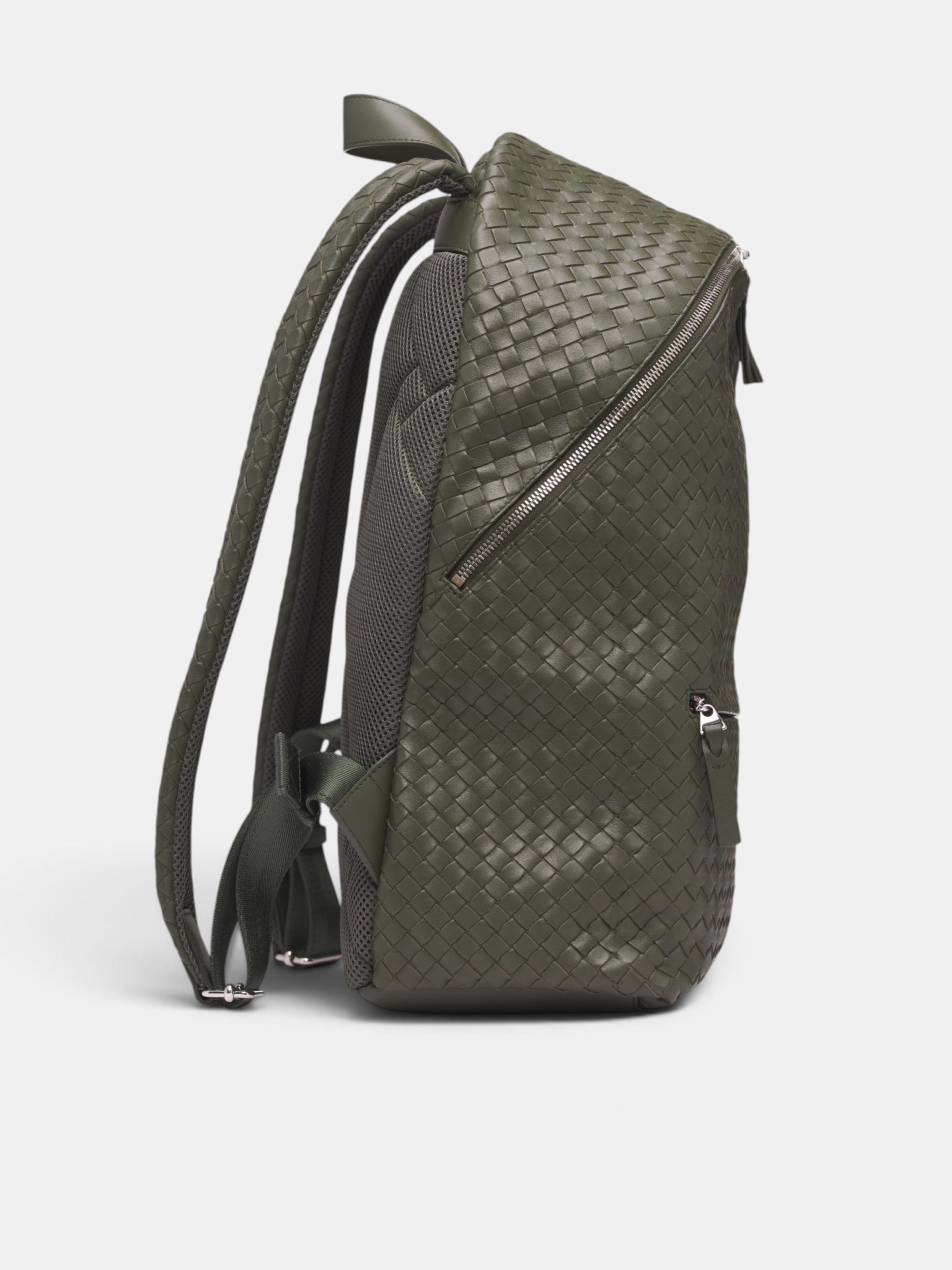 Green Leather Intrecciato 1975 Backpack (876359V4RT3-3815-BARK-GREEN)