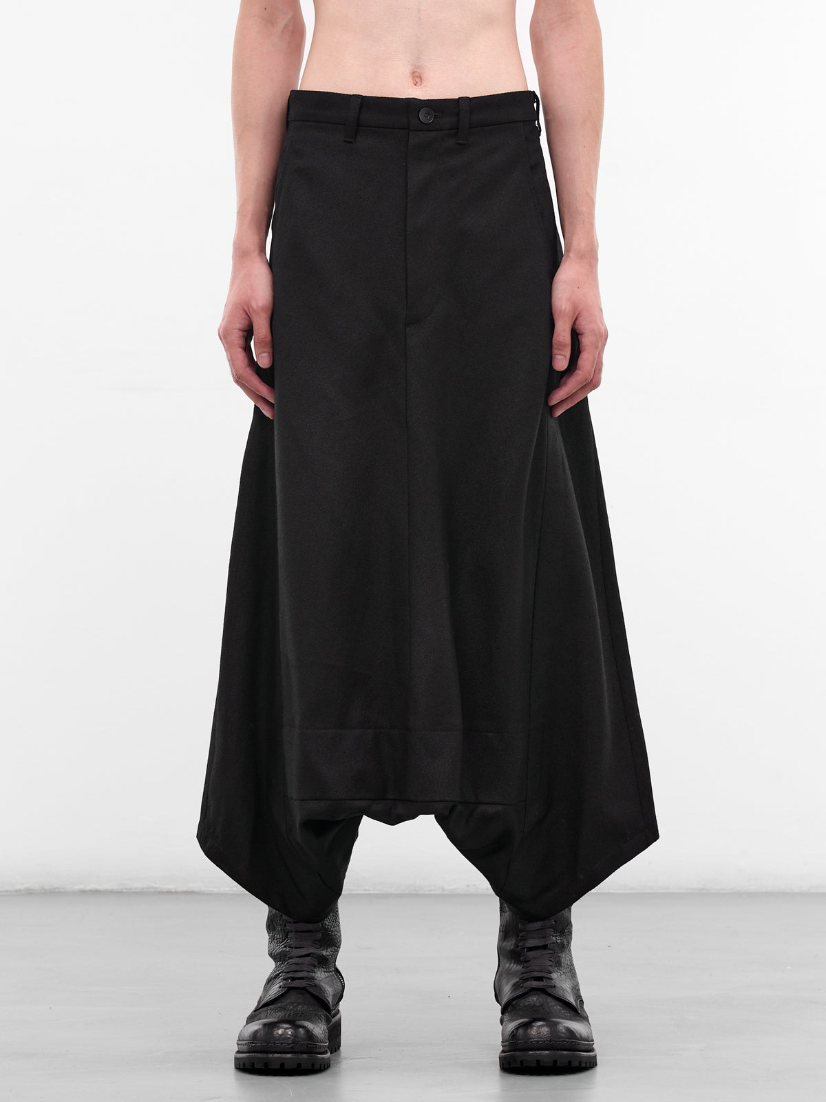 Black Baggy Drop Crotch Trousers (917PAM10-BLACK)