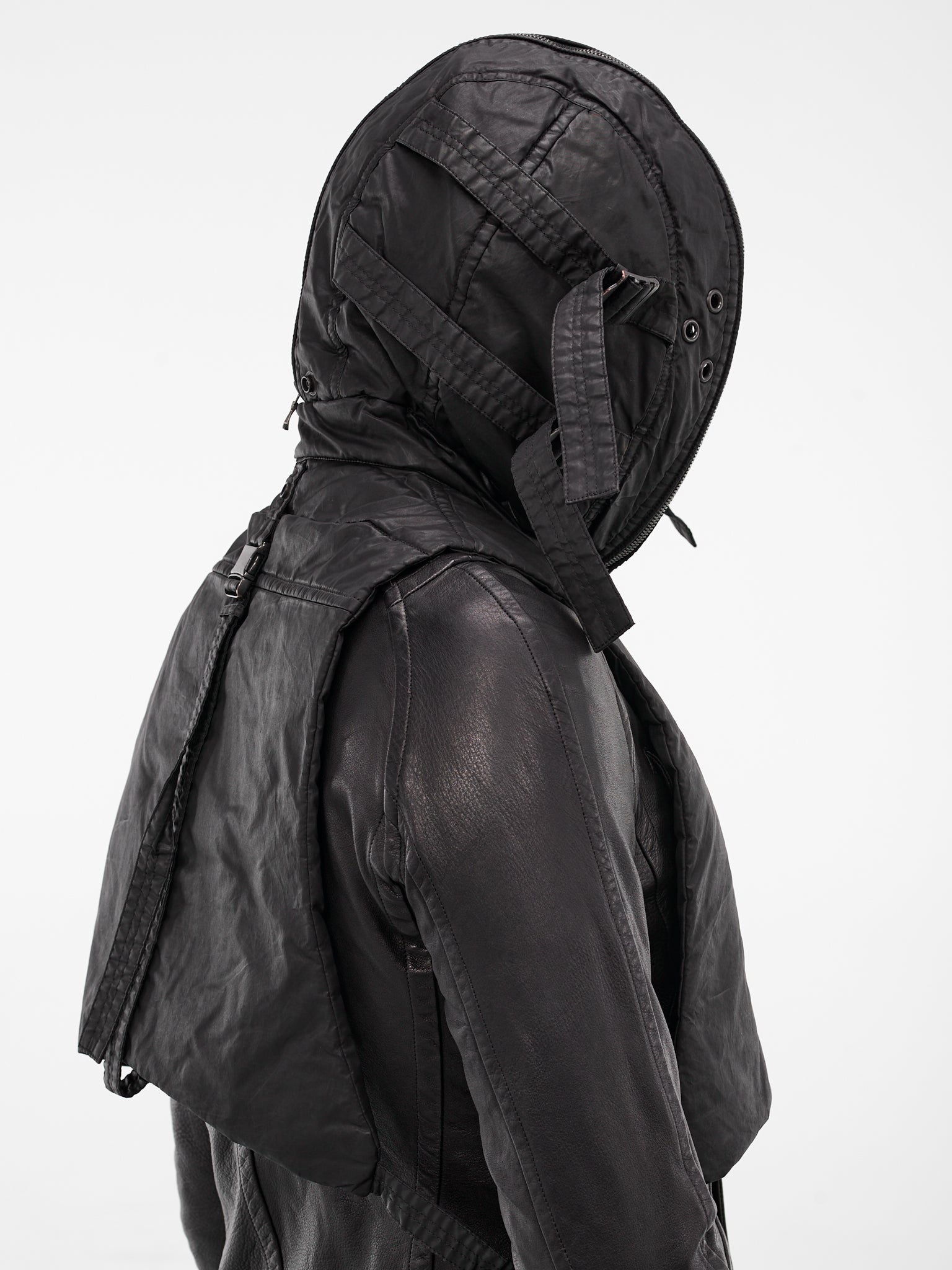 Black Coated Cropped Hooded Vest (917STU2-BLACK)