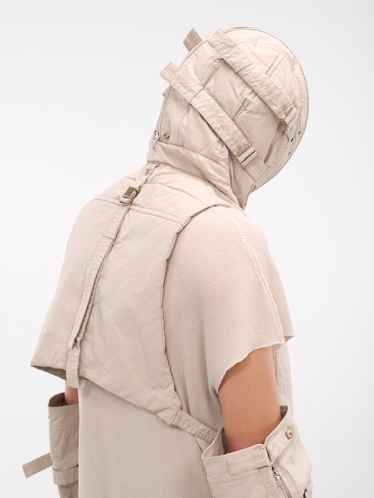 White Coated Cropped Hooded Vest (917STU2-PLASTER)