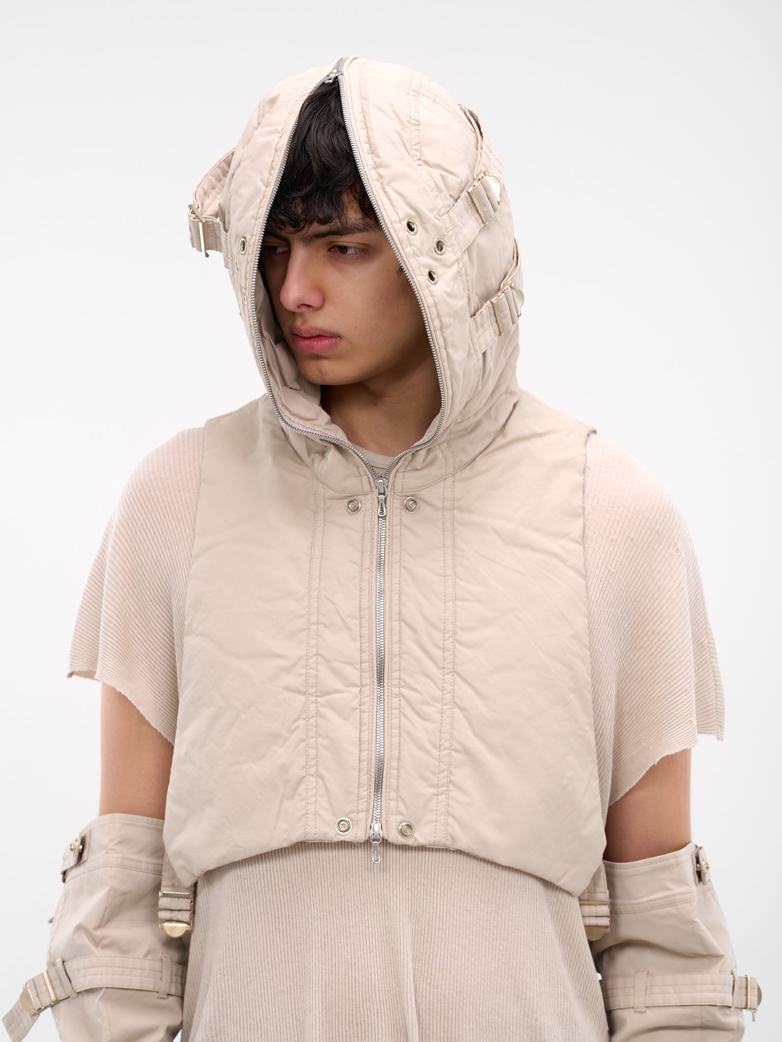 White Coated Cropped Hooded Vest (917STU2-PLASTER)