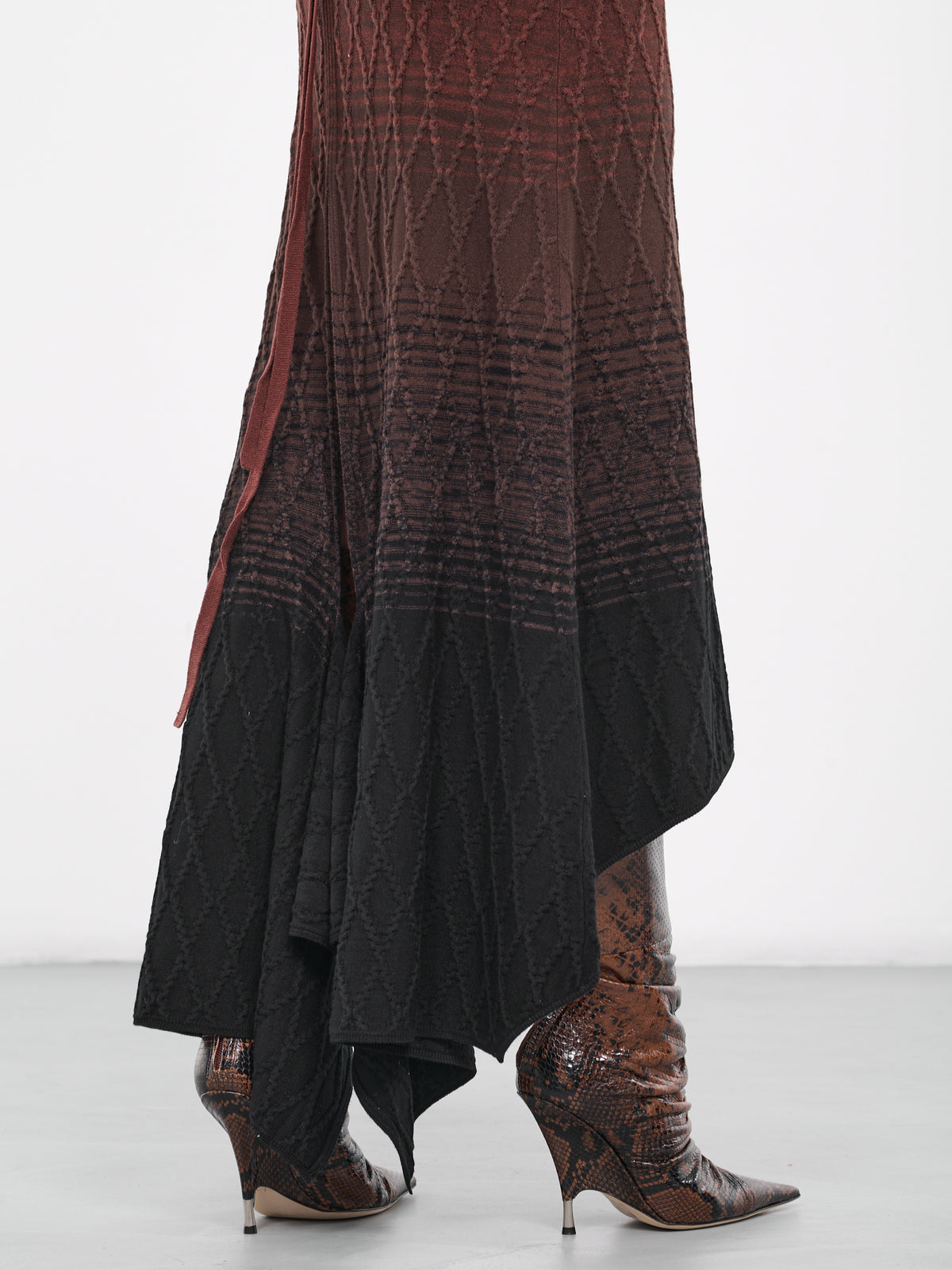 Salem Skirt (999-902-O-BROWN-BLACK)