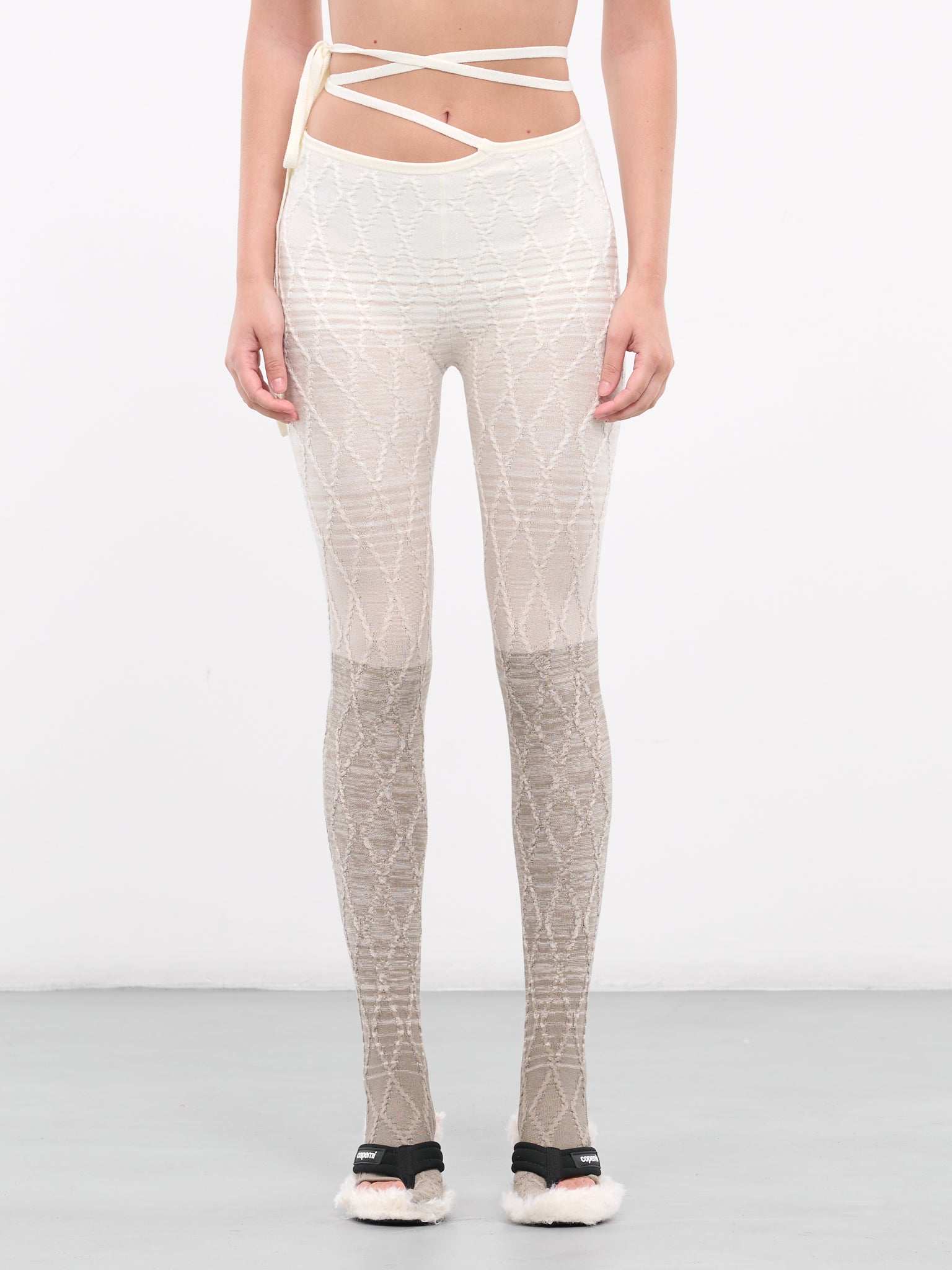 Tabi Leggings (999-909-O-OFF-WHITE-CLAY)