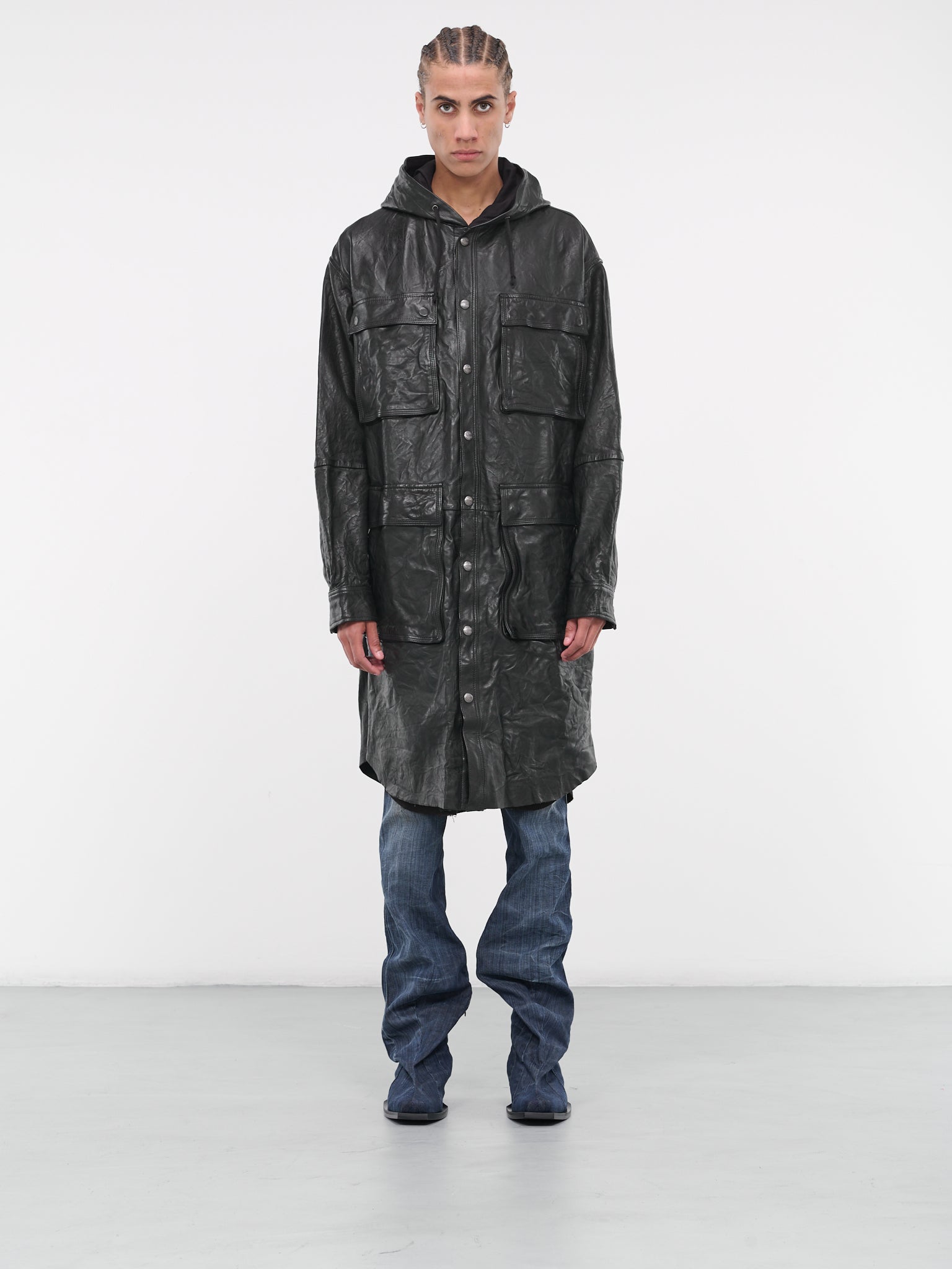 L-Bat Coat (A-10521-OKJAJ-9XX-DEEP-BLACK)