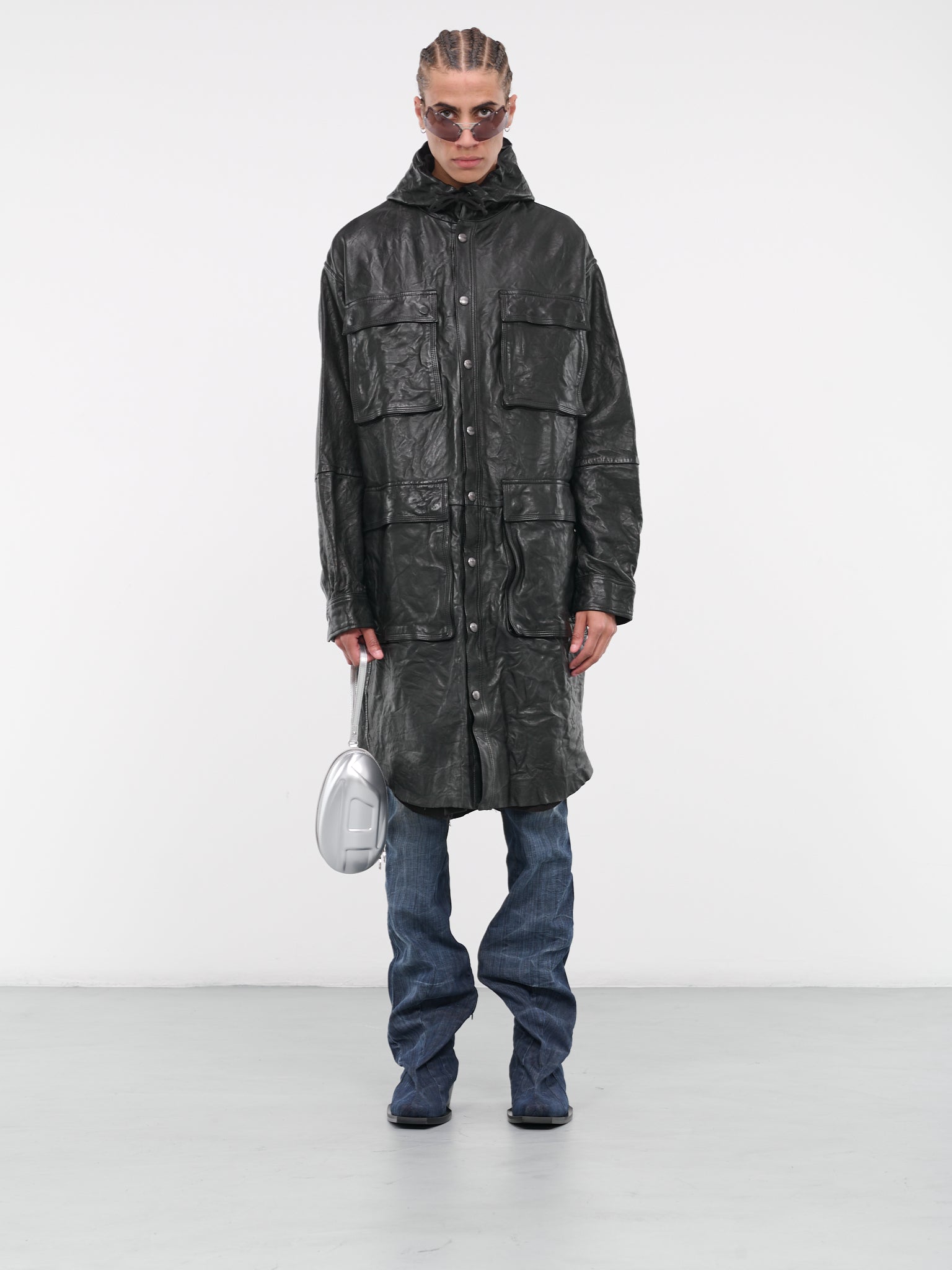 L-Bat Coat (A-10521-OKJAJ-9XX-DEEP-BLACK)