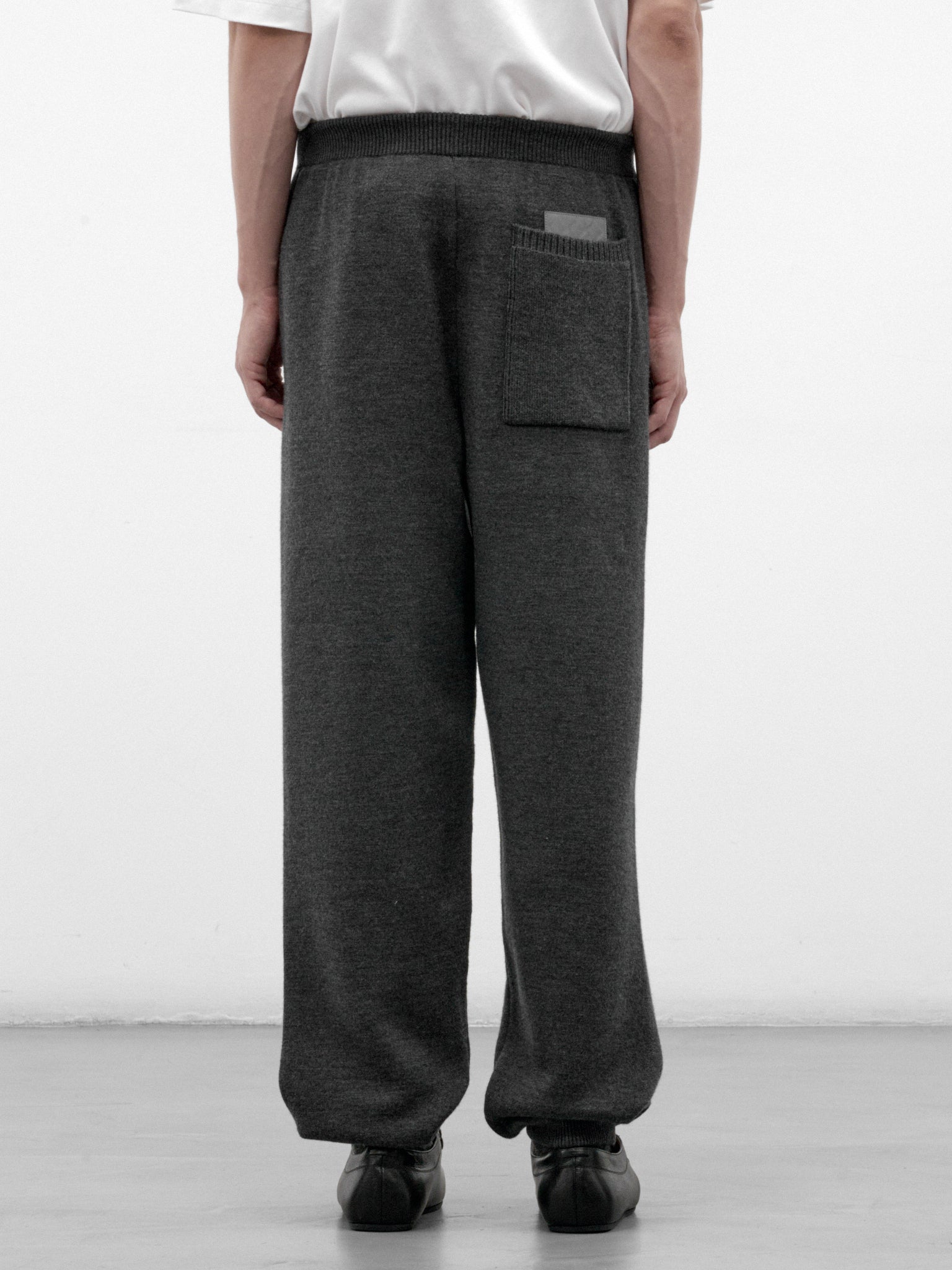 Gray Wool-Cashmere Joggers (A00795V70E0-1510-DARK-SLATE-ME)