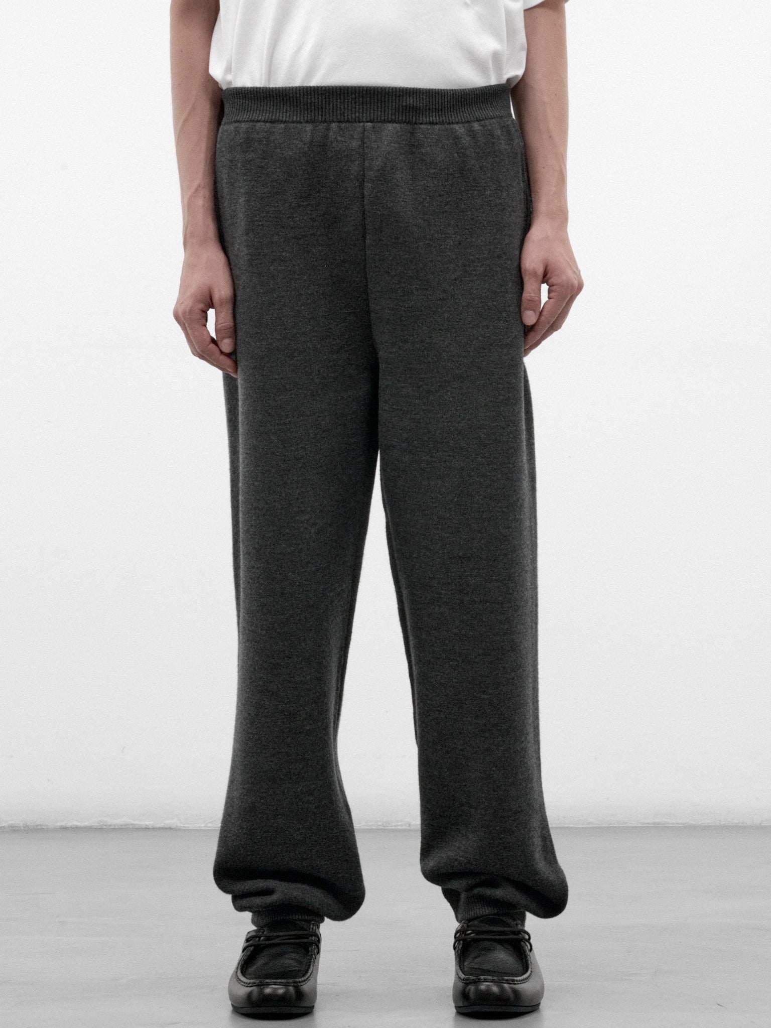 Gray Wool-Cashmere Joggers (A00795V70E0-1510-DARK-SLATE-ME)