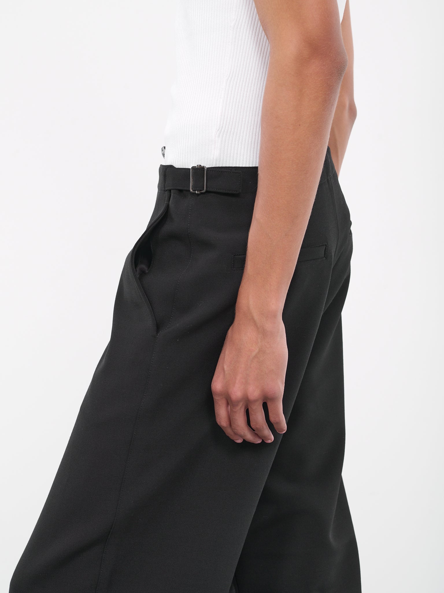 Layered Pants (A11641-0GGAB-9XX-BLACK)